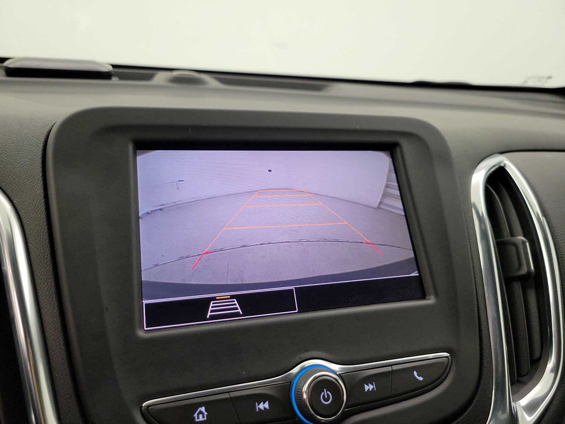 Thumbnail: 2022 Chevrolet Equinox - 14