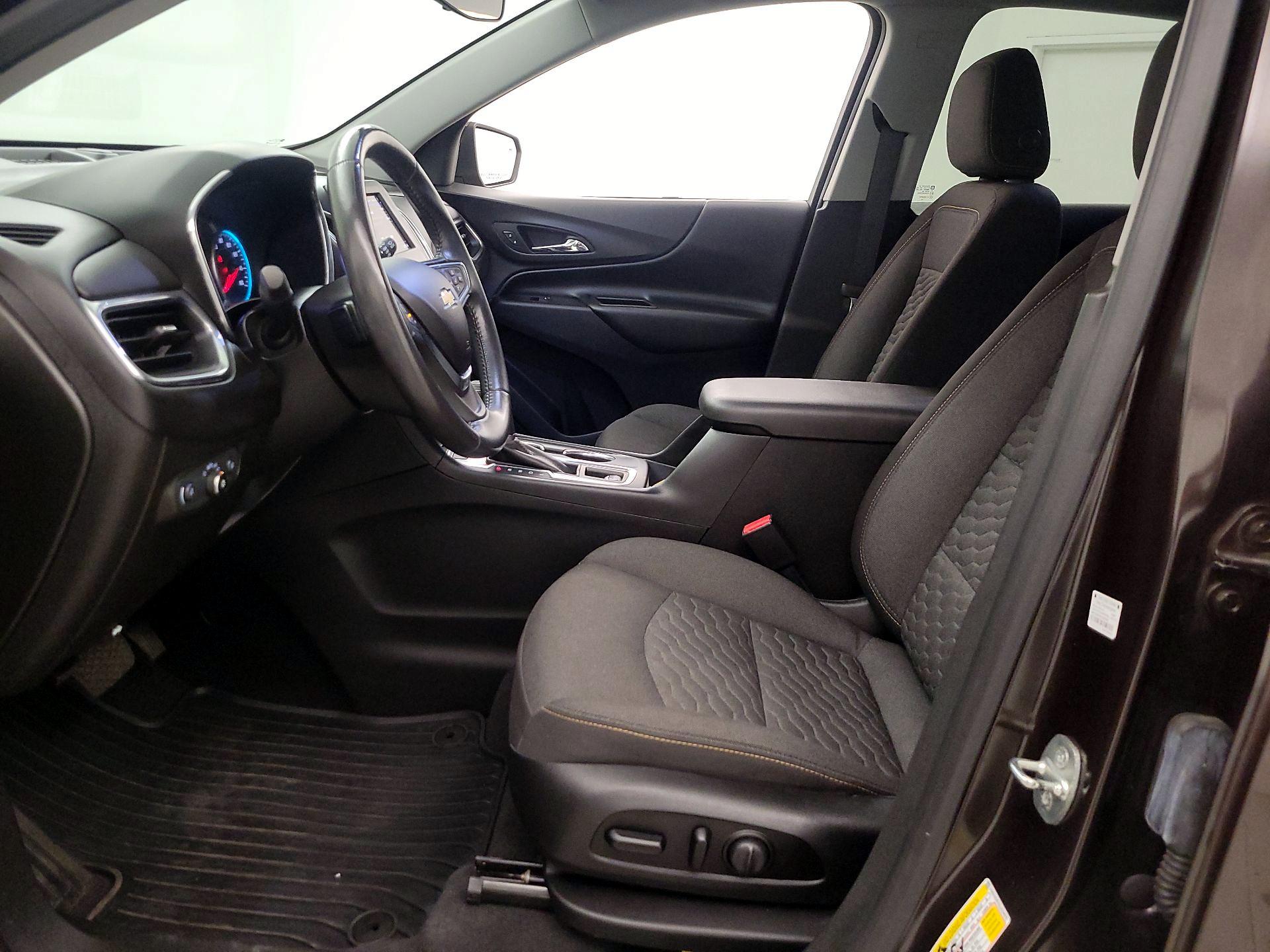 Thumbnail: 2020 Chevrolet Equinox - 11