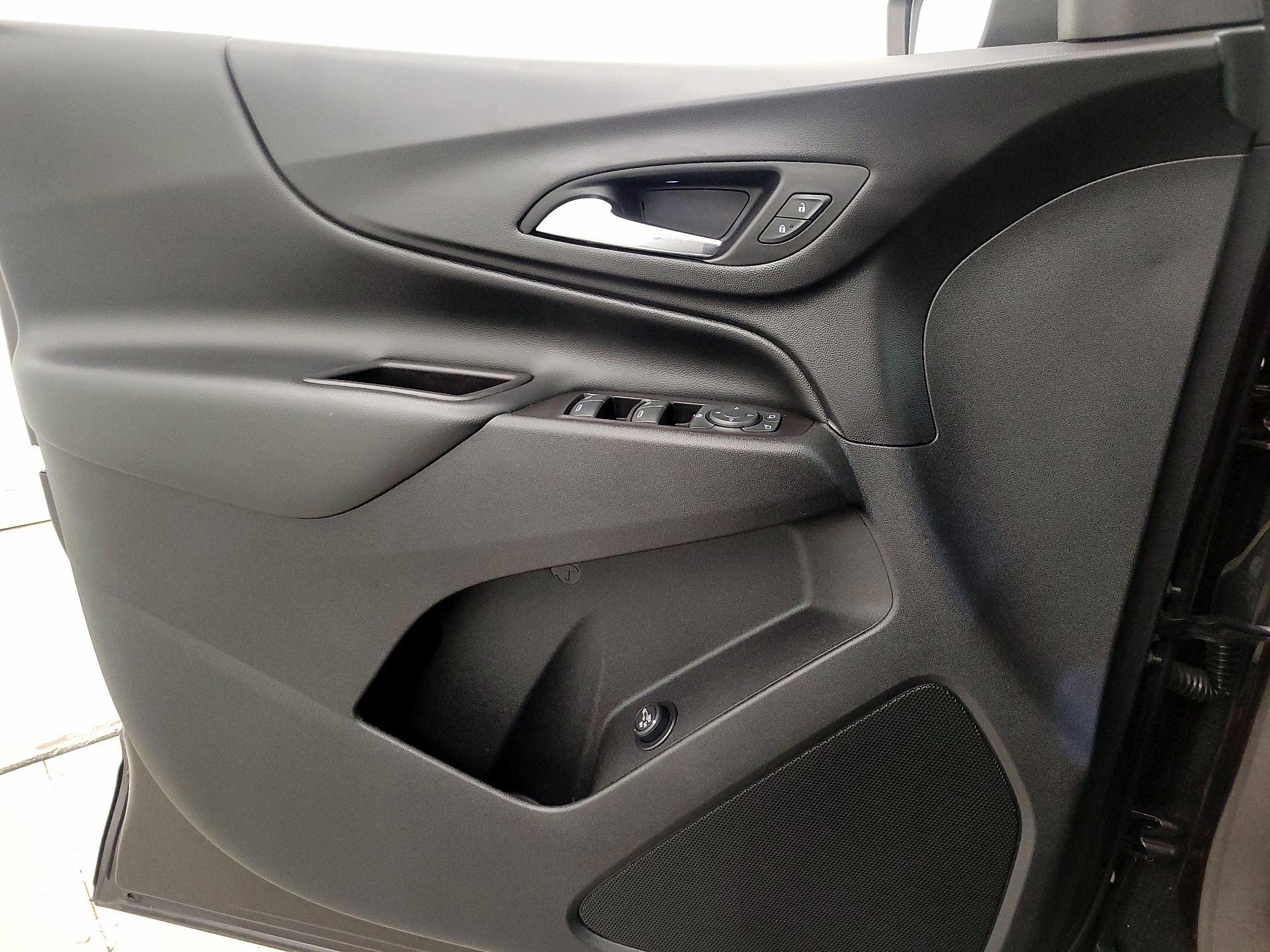 Thumbnail: 2020 Chevrolet Equinox - 12