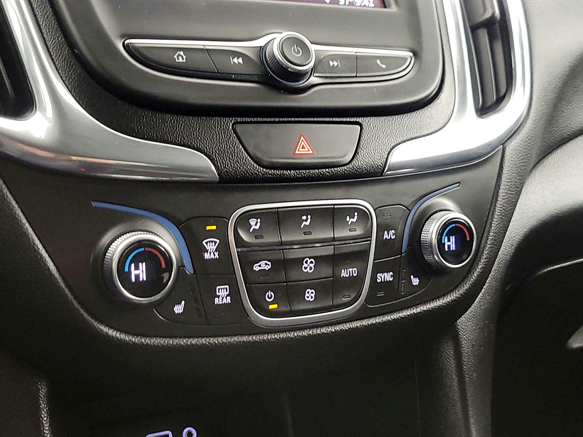 Thumbnail: 2020 Chevrolet Equinox - 16