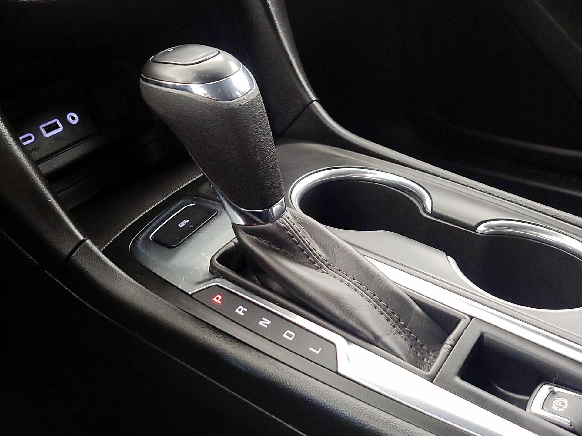 Thumbnail: 2020 Chevrolet Equinox - 17