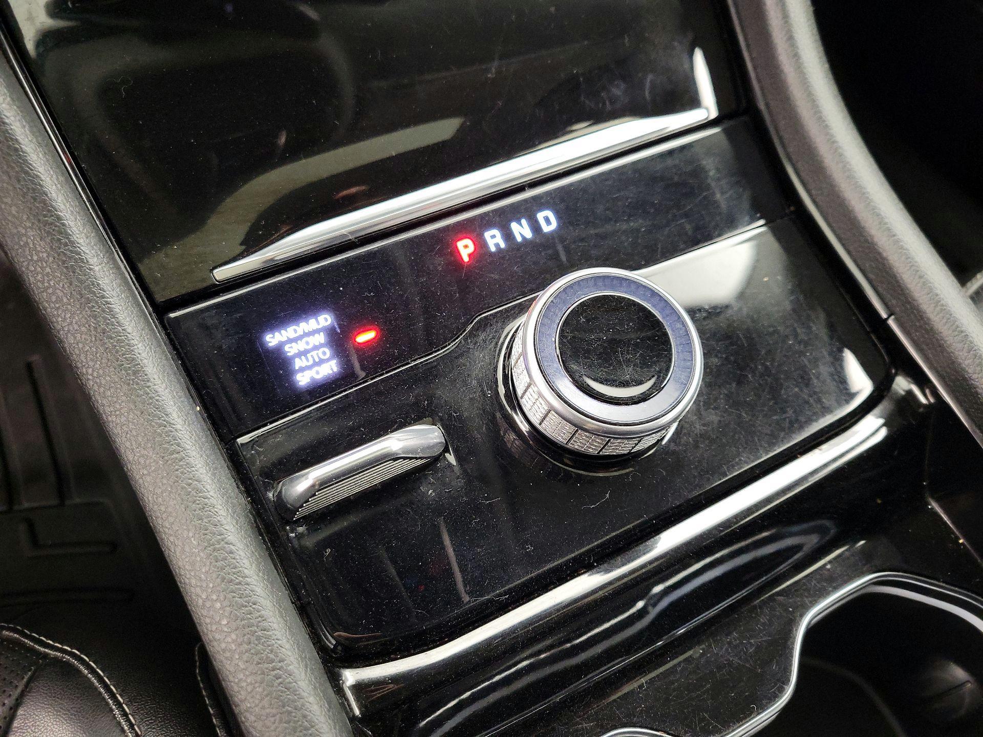 Thumbnail: 2023 Jeep Grand Cherokee - 18