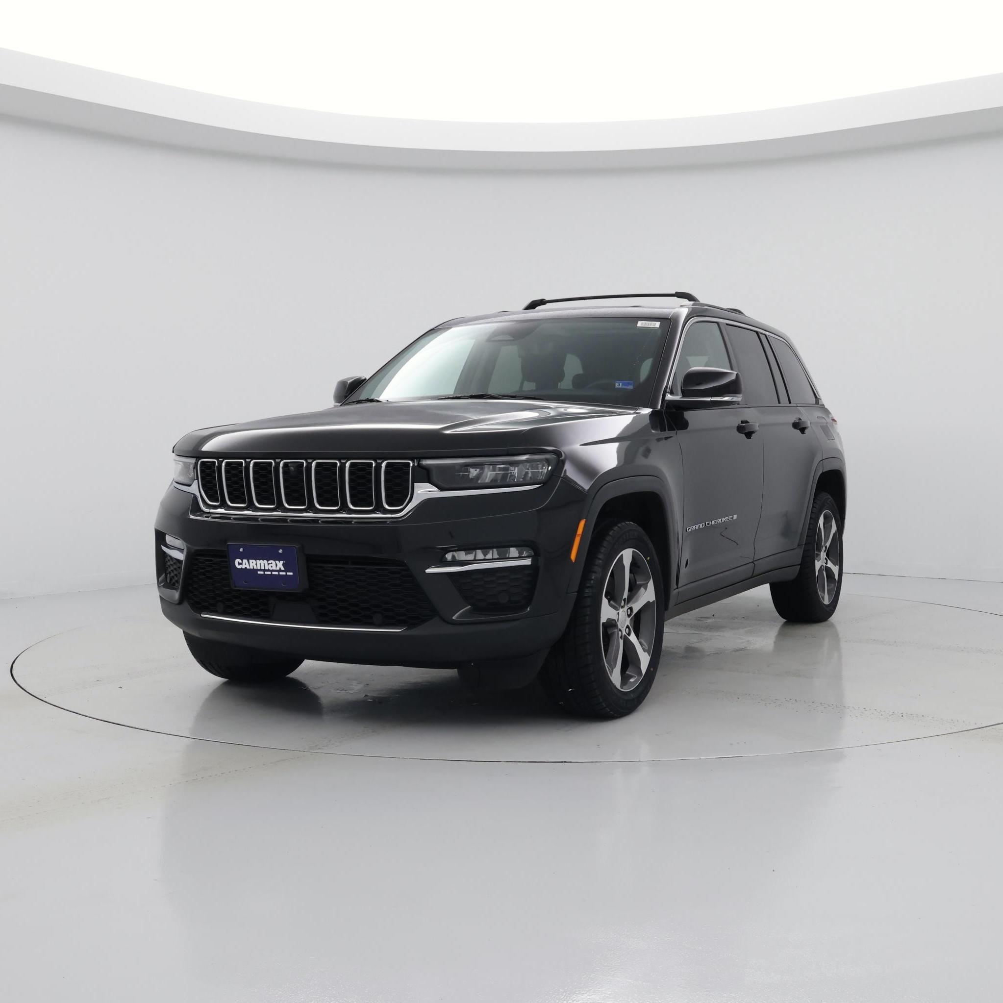Thumbnail: 2023 Jeep Grand Cherokee - 4