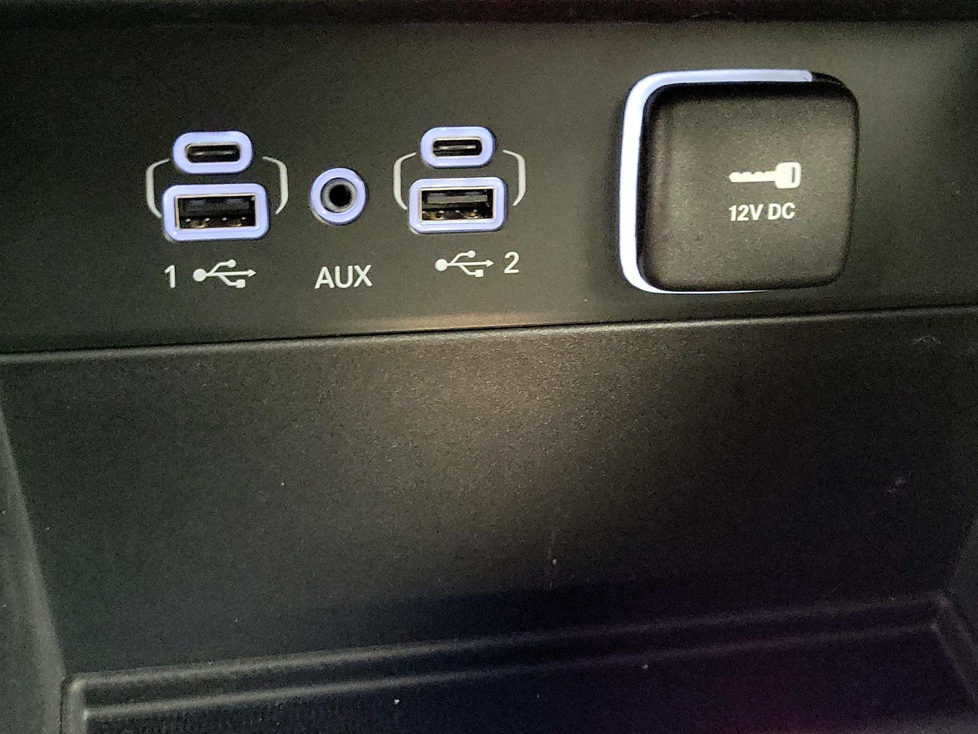 Thumbnail: 2023 Jeep Grand Cherokee - 19