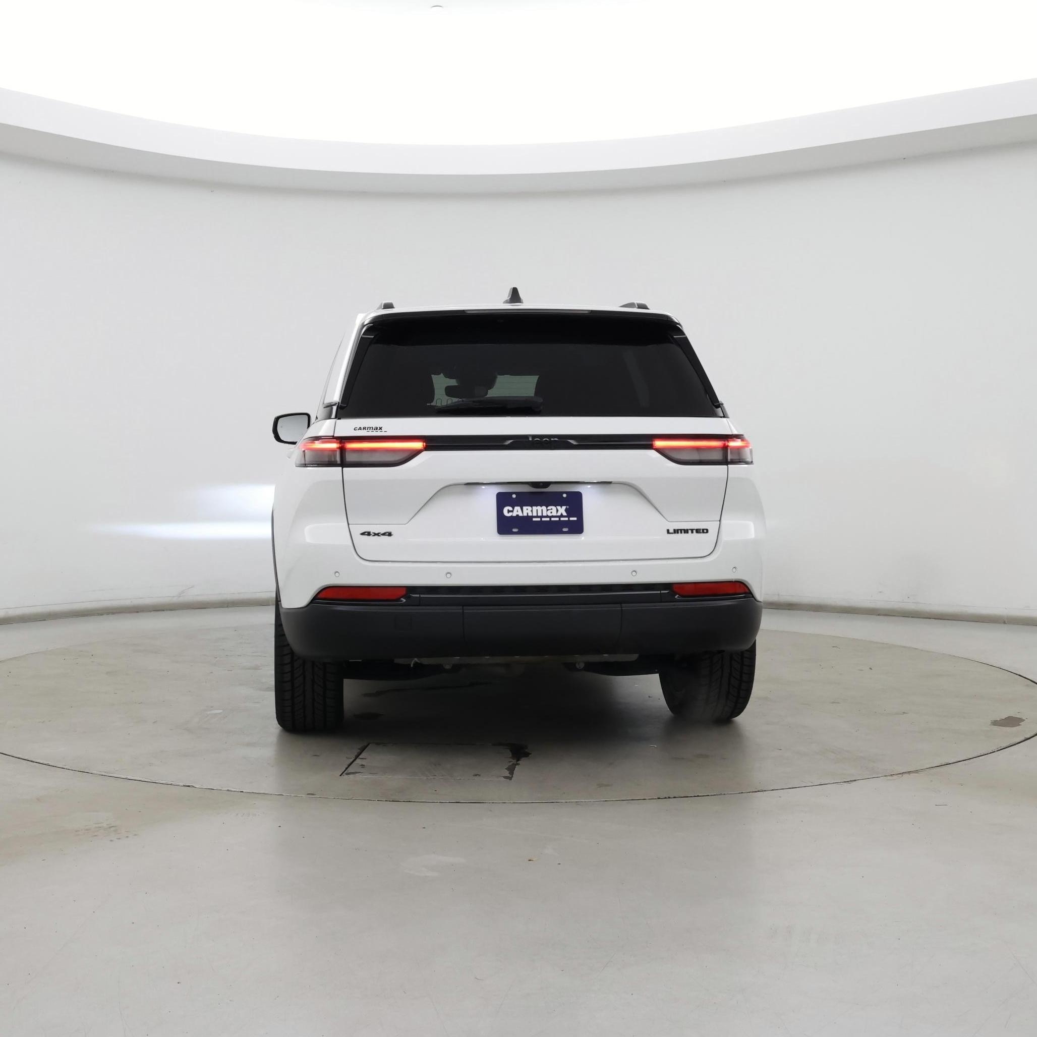 Thumbnail: 2023 Jeep Grand Cherokee - 6