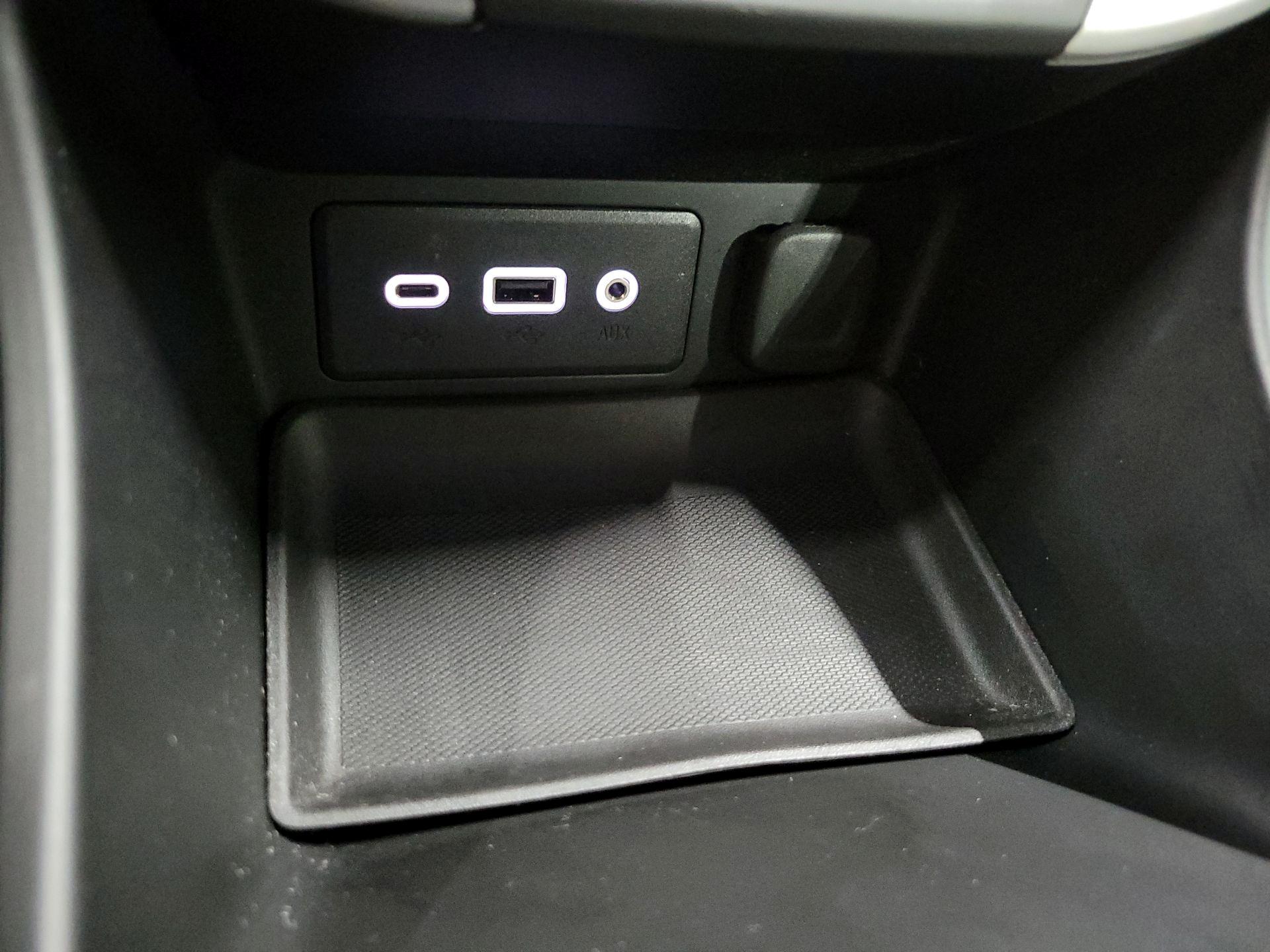 Thumbnail: 2024 GMC Terrain - 17