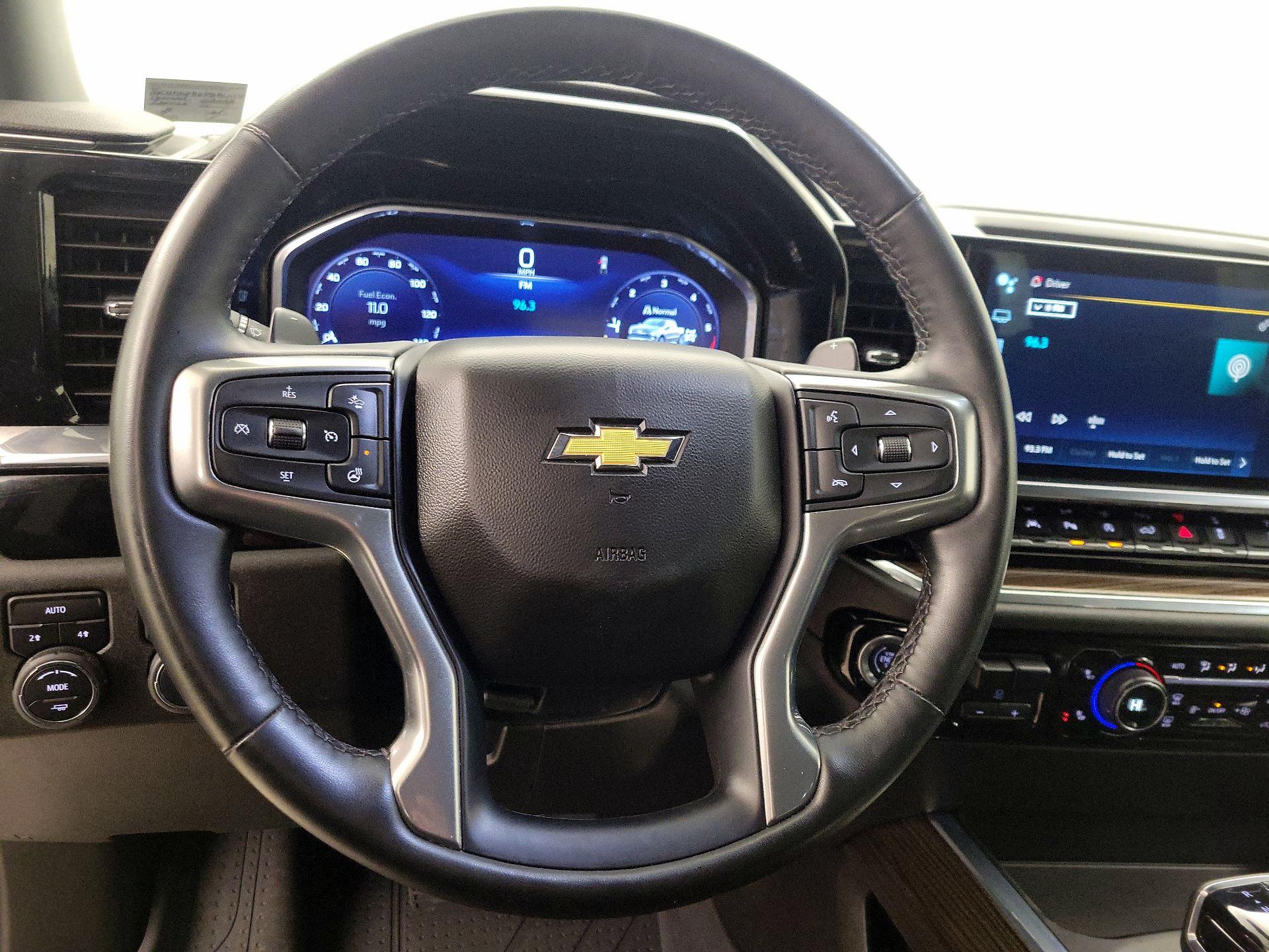 Thumbnail: 2023 Chevrolet Silverado 1500 - 10