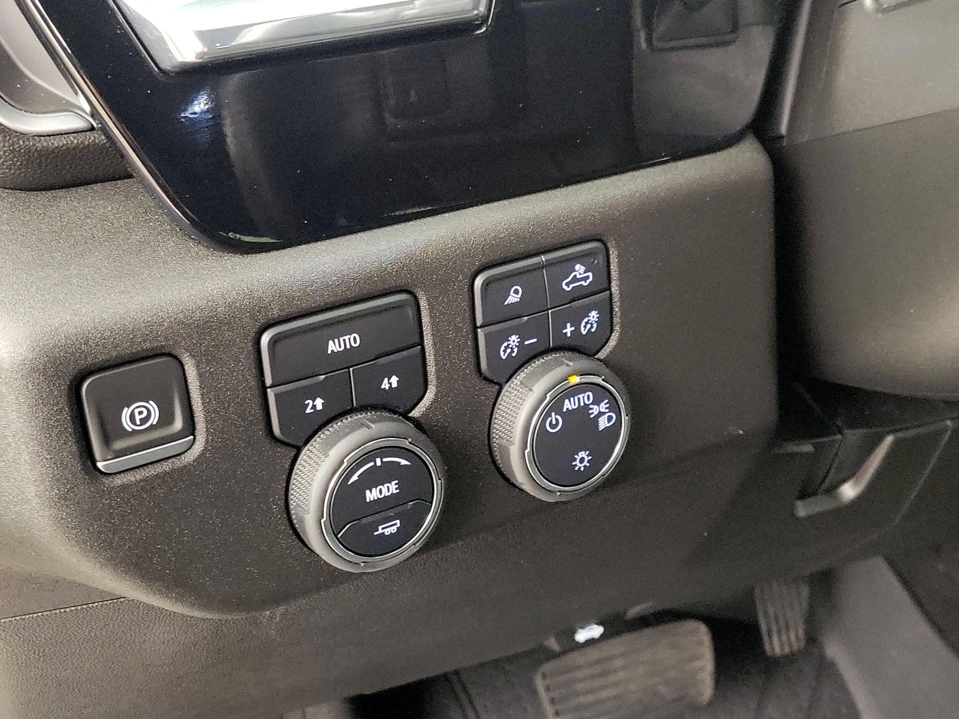 Thumbnail: 2023 Chevrolet Silverado 1500 - 13