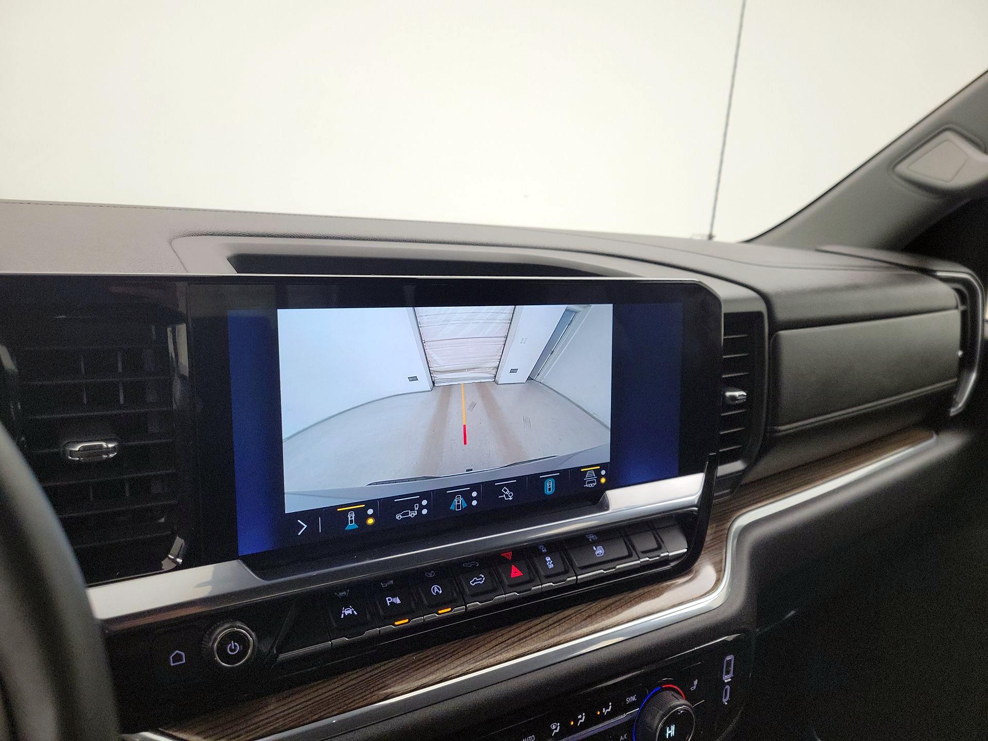 Thumbnail: 2023 Chevrolet Silverado 1500 - 14