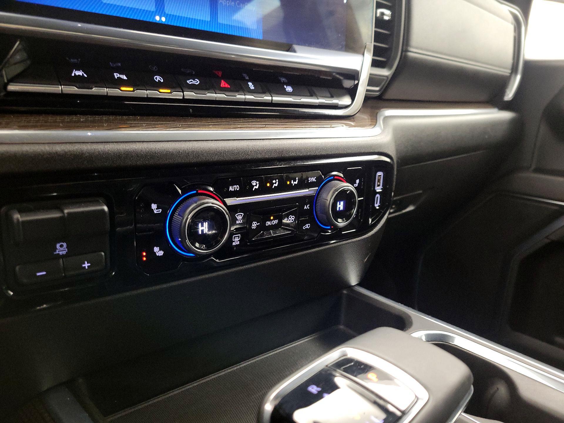 Thumbnail: 2023 Chevrolet Silverado 1500 - 16