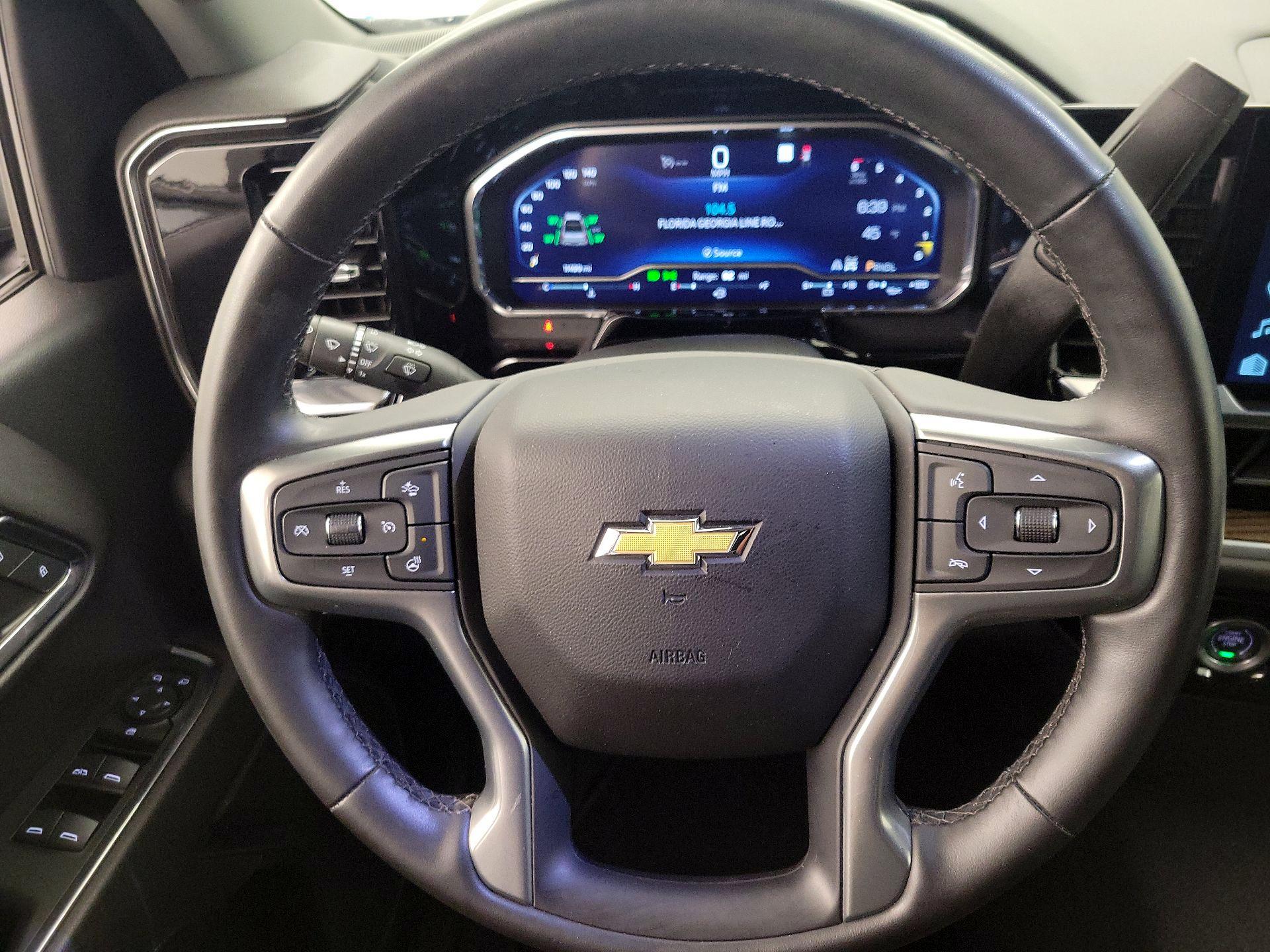 Thumbnail: 2023 Chevrolet Silverado 1500 - 10