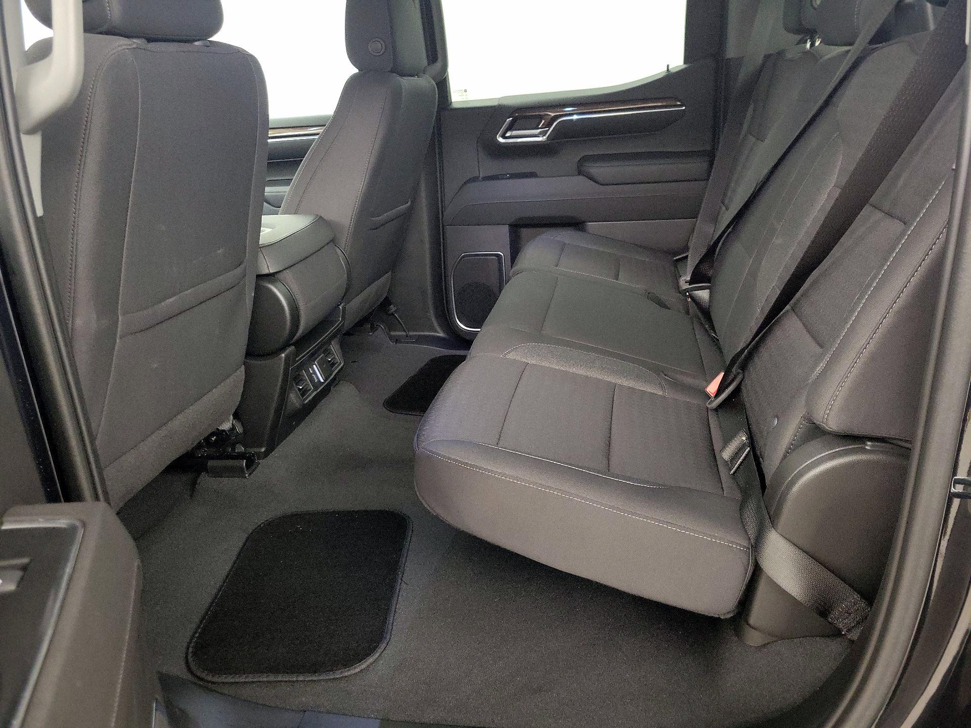 Thumbnail: 2023 Chevrolet Silverado 1500 - 19