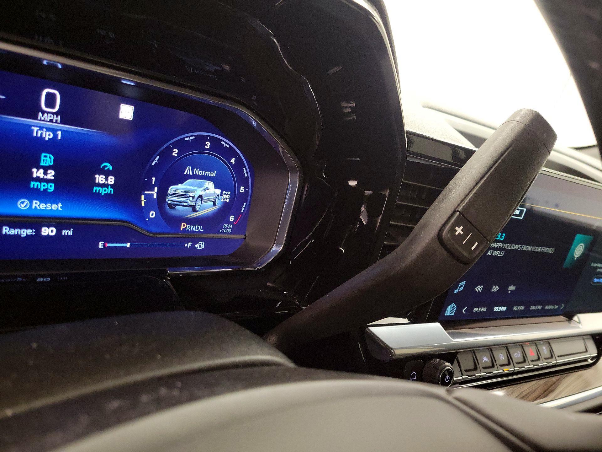 Thumbnail: 2023 Chevrolet Silverado 1500 - 17