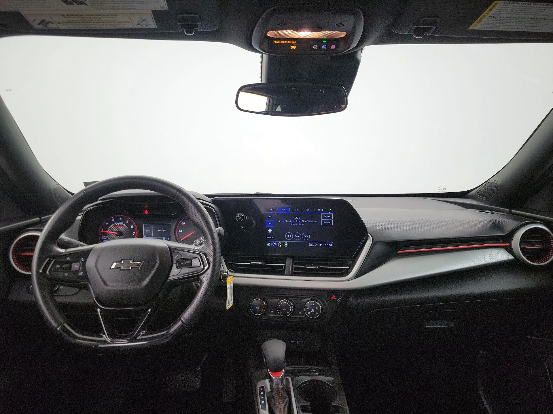 Thumbnail: 2024 Chevrolet Trax - 9