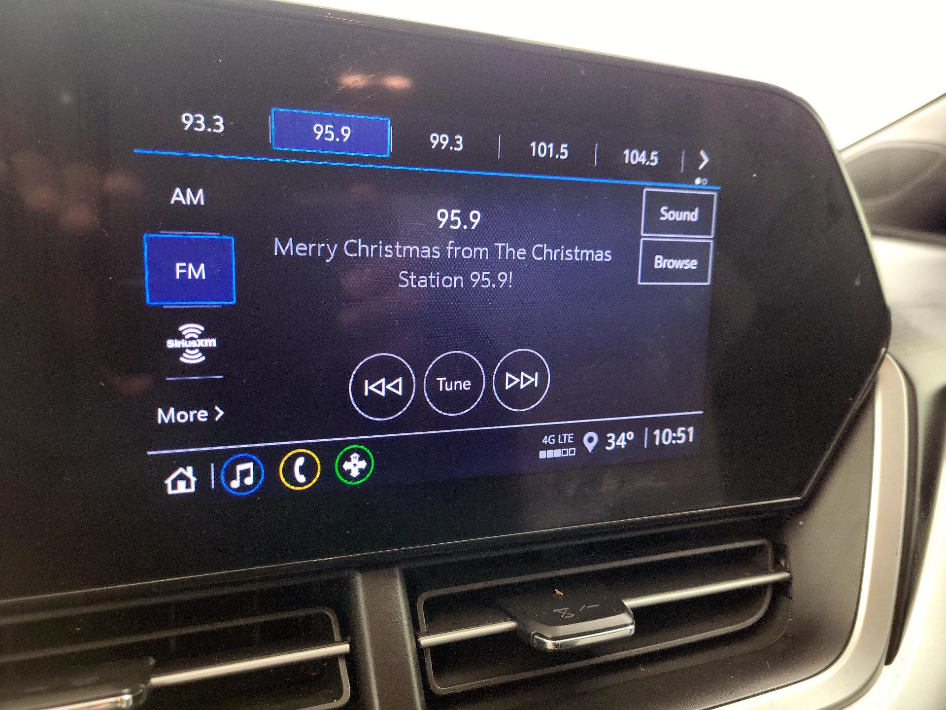 Thumbnail: 2024 Chevrolet Trax - 15