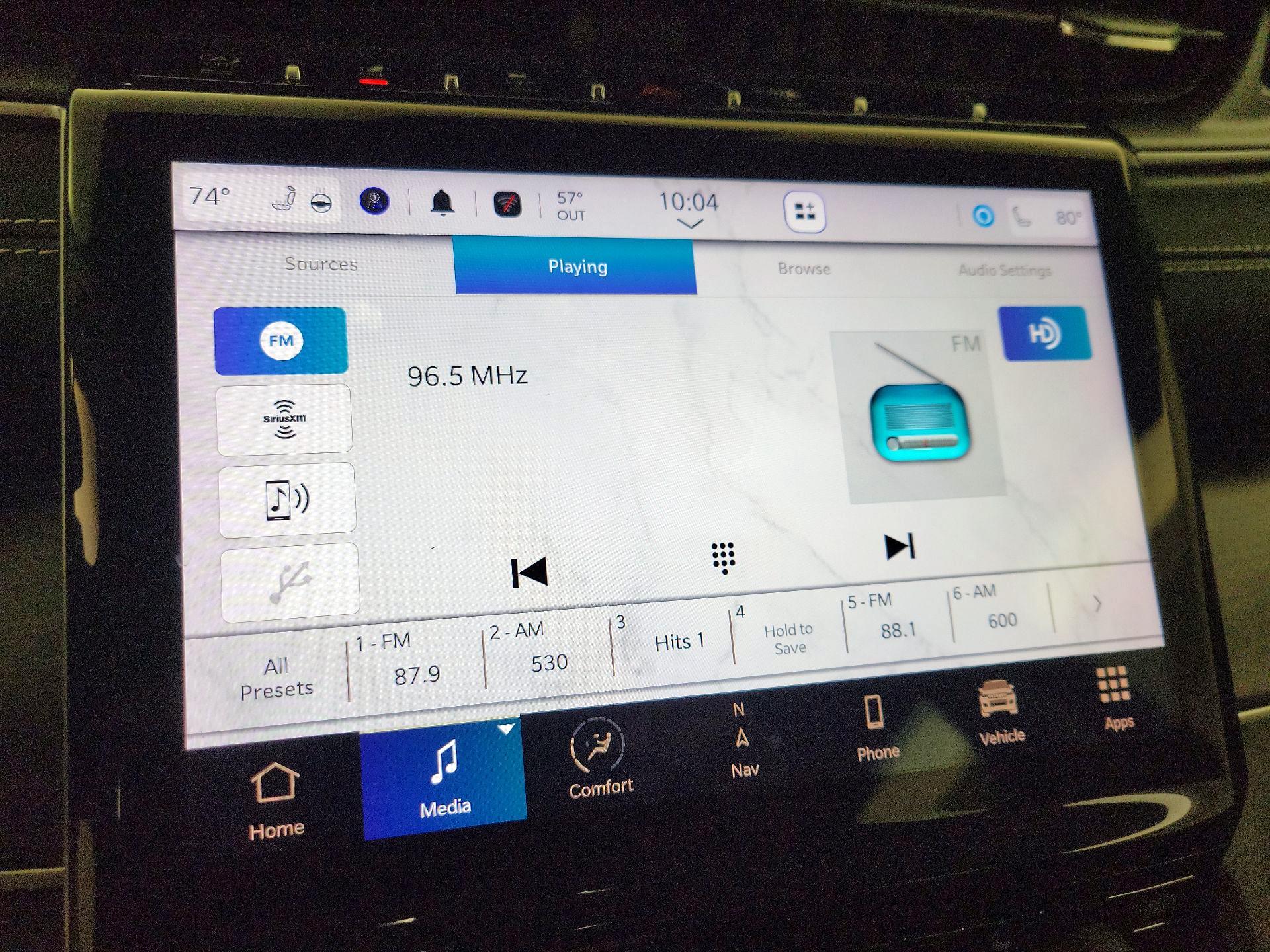 Thumbnail: 2023 Jeep Grand Cherokee - 16