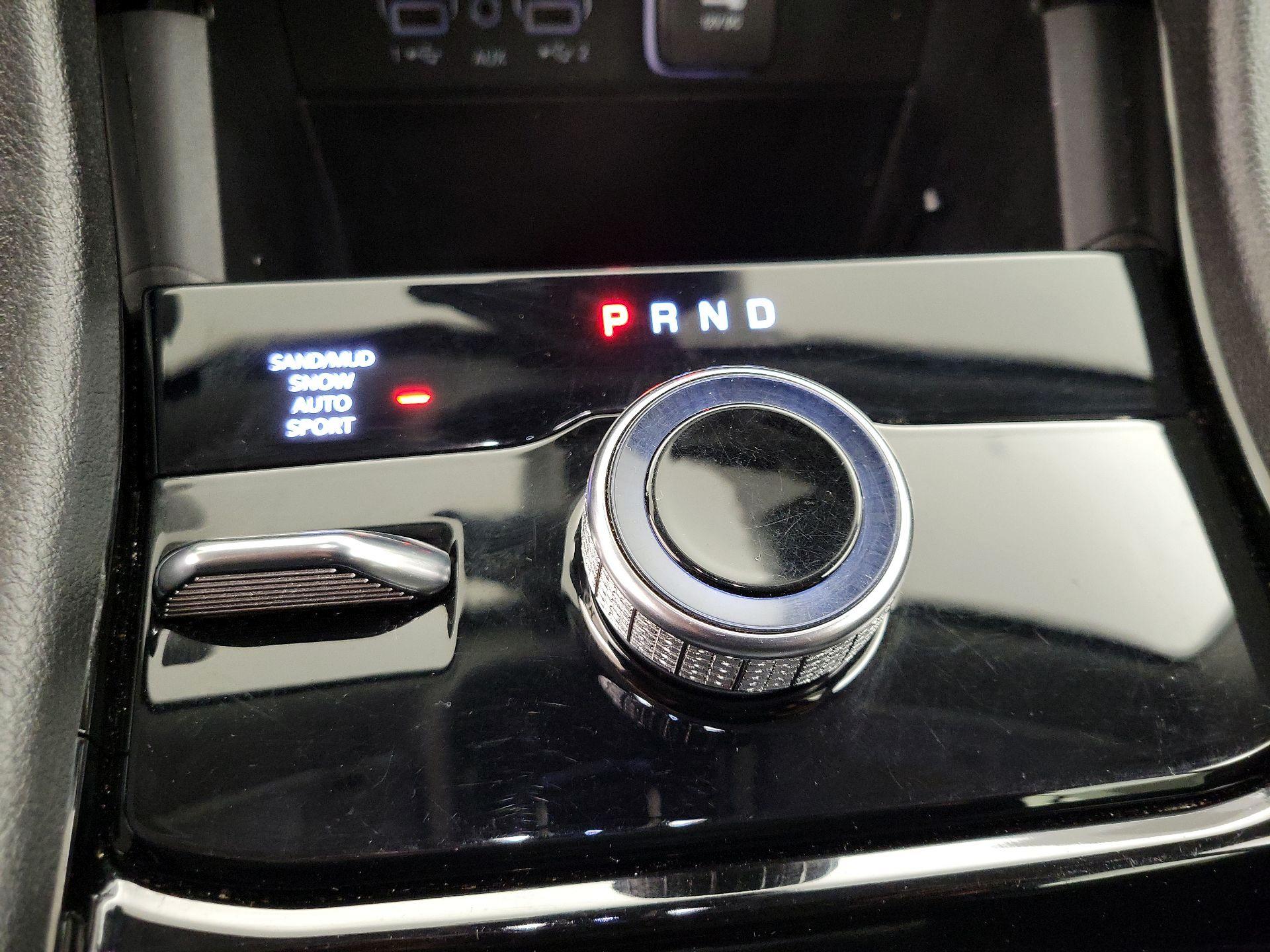 Thumbnail: 2023 Jeep Grand Cherokee - 18