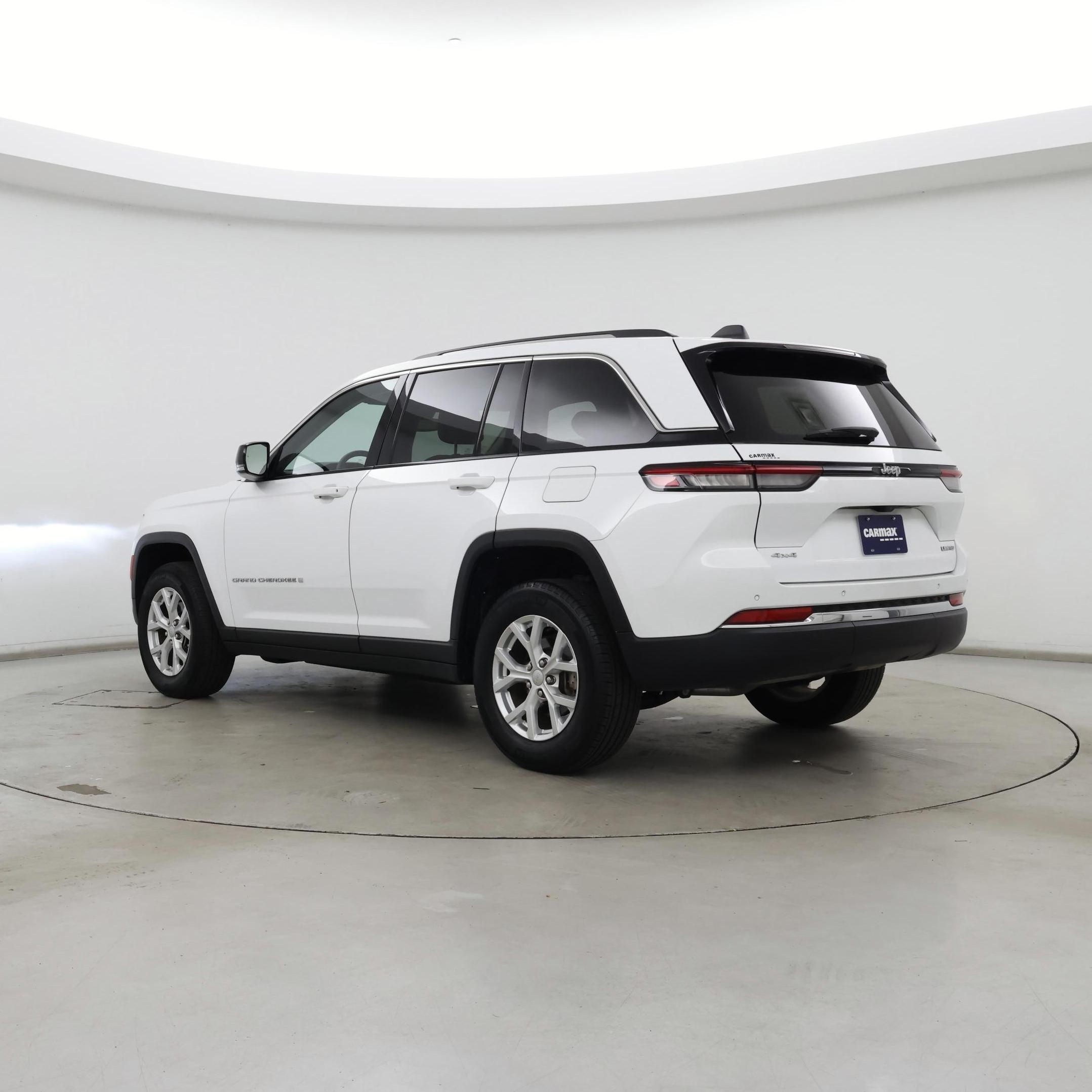 Thumbnail: 2023 Jeep Grand Cherokee - 2