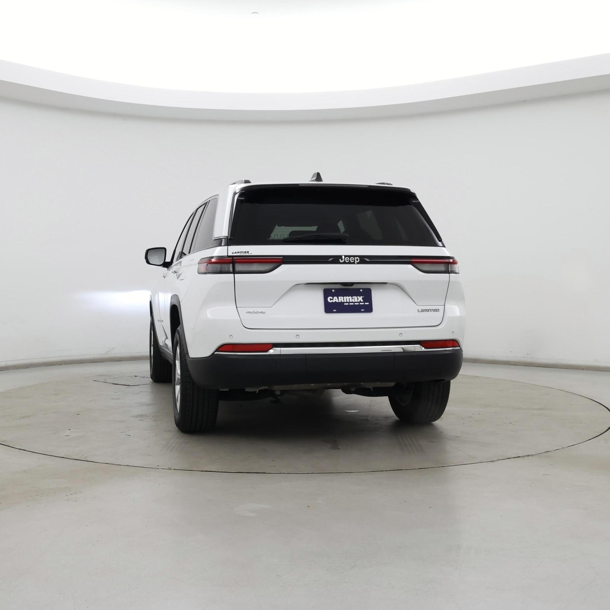 Thumbnail: 2023 Jeep Grand Cherokee - 6