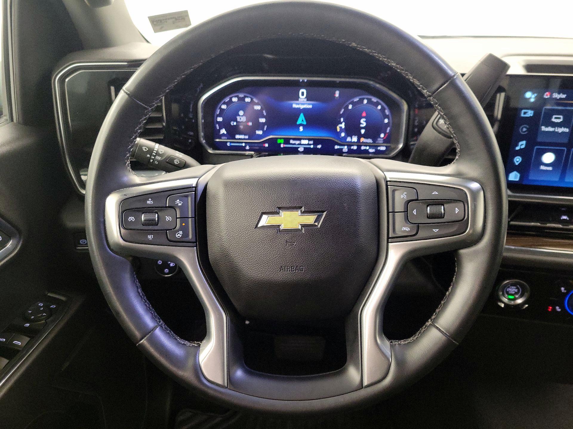 Thumbnail: 2023 Chevrolet Silverado 1500 - 10