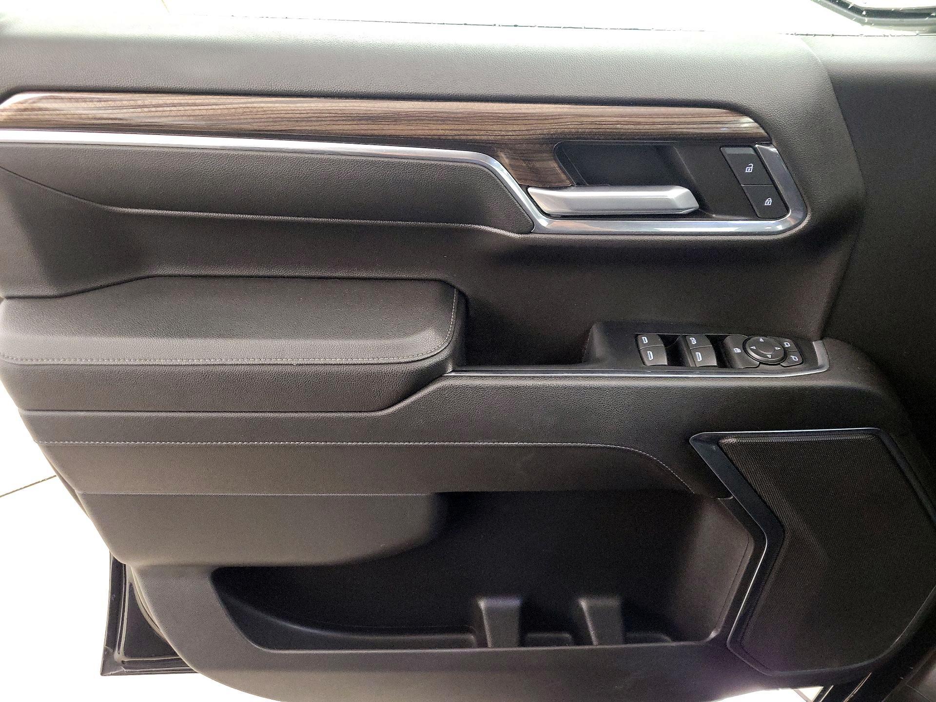 Thumbnail: 2023 Chevrolet Silverado 1500 - 12