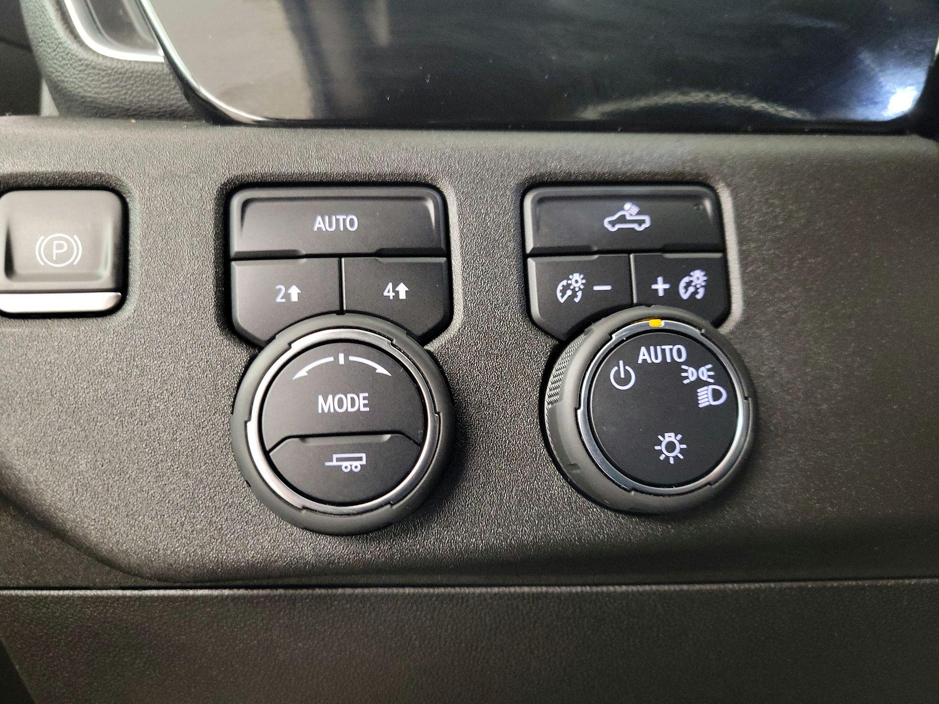 Thumbnail: 2023 Chevrolet Silverado 1500 - 13