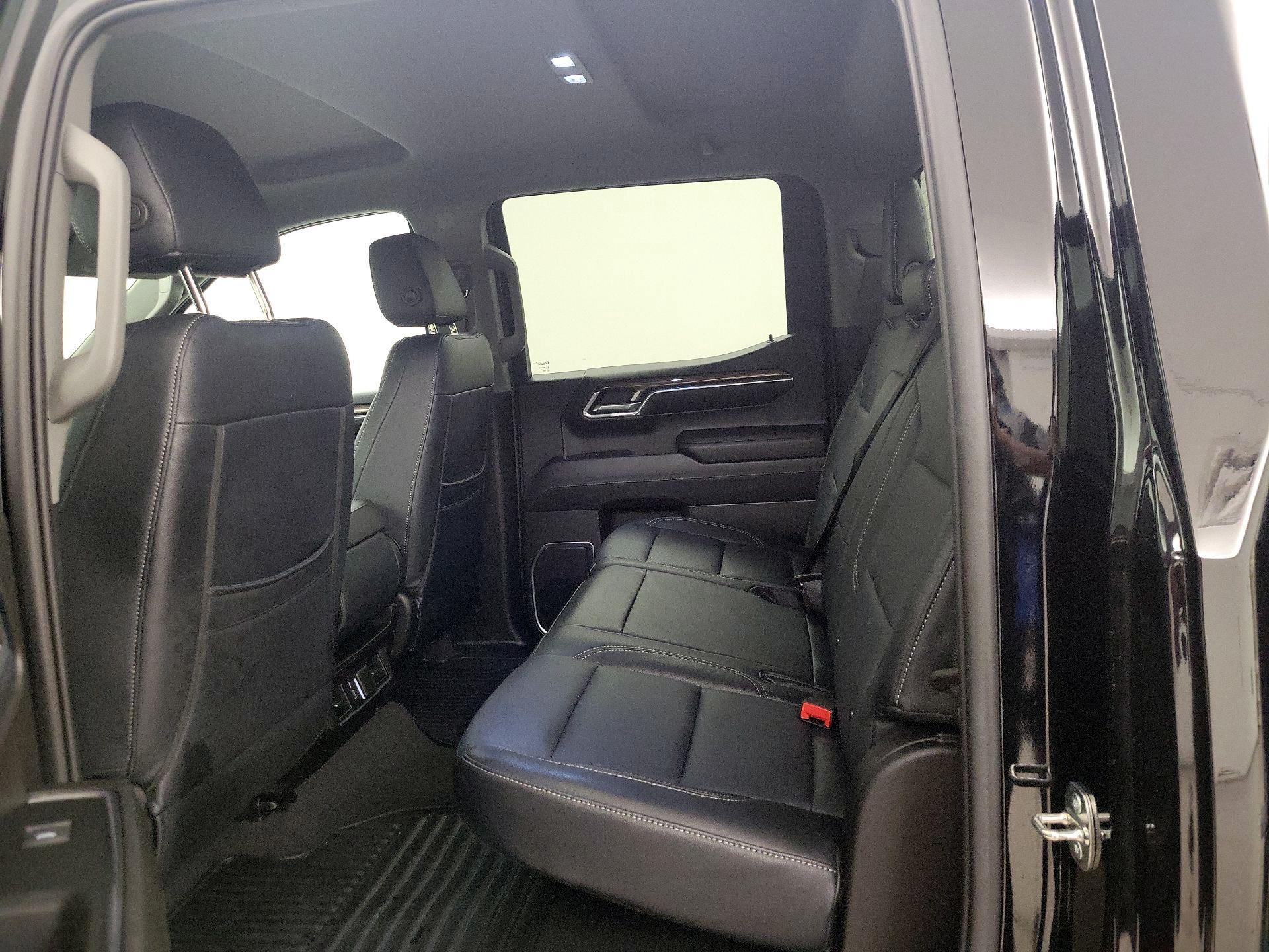 Thumbnail: 2023 Chevrolet Silverado 1500 - 19