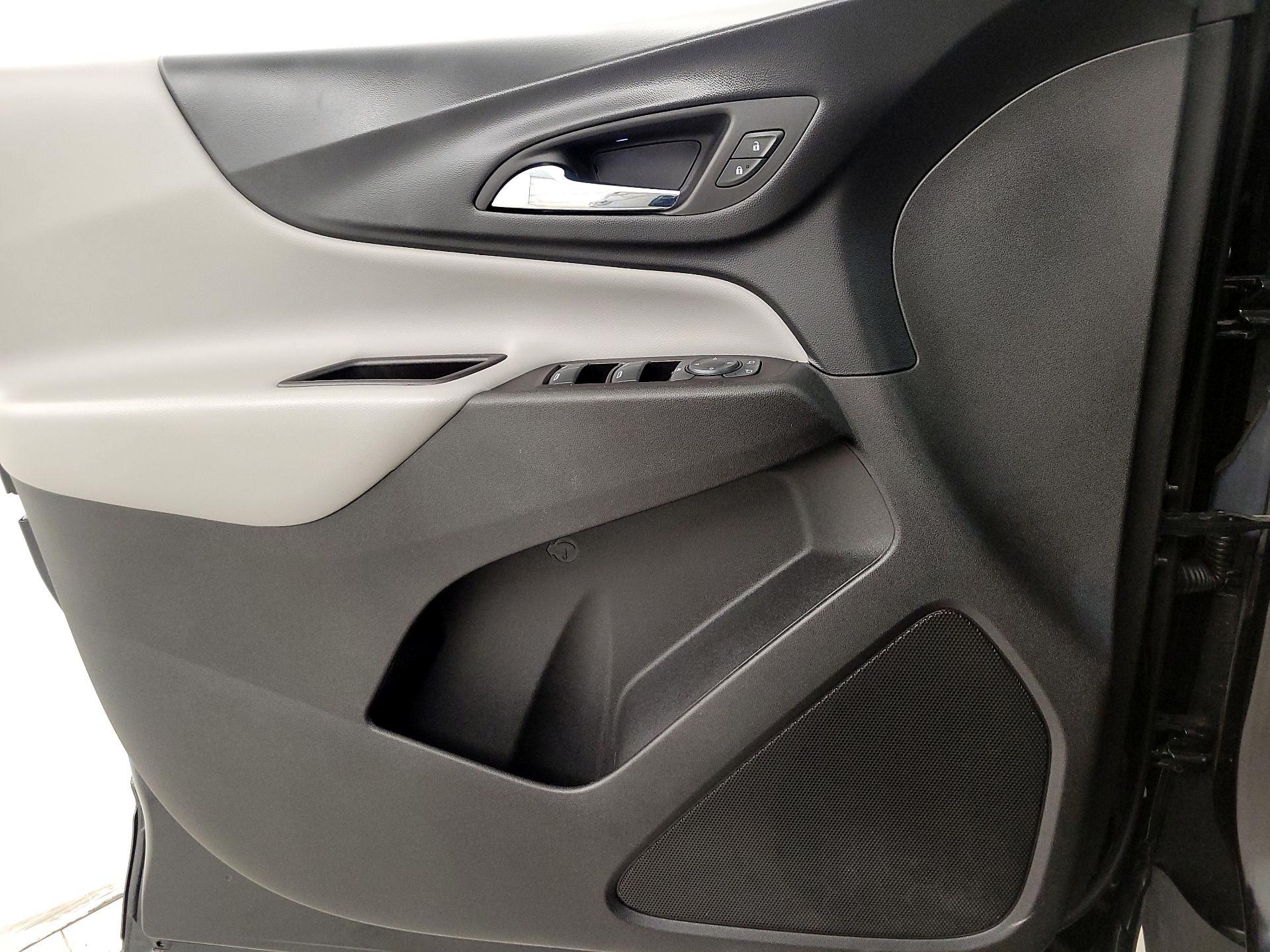 Thumbnail: 2022 Chevrolet Equinox - 12