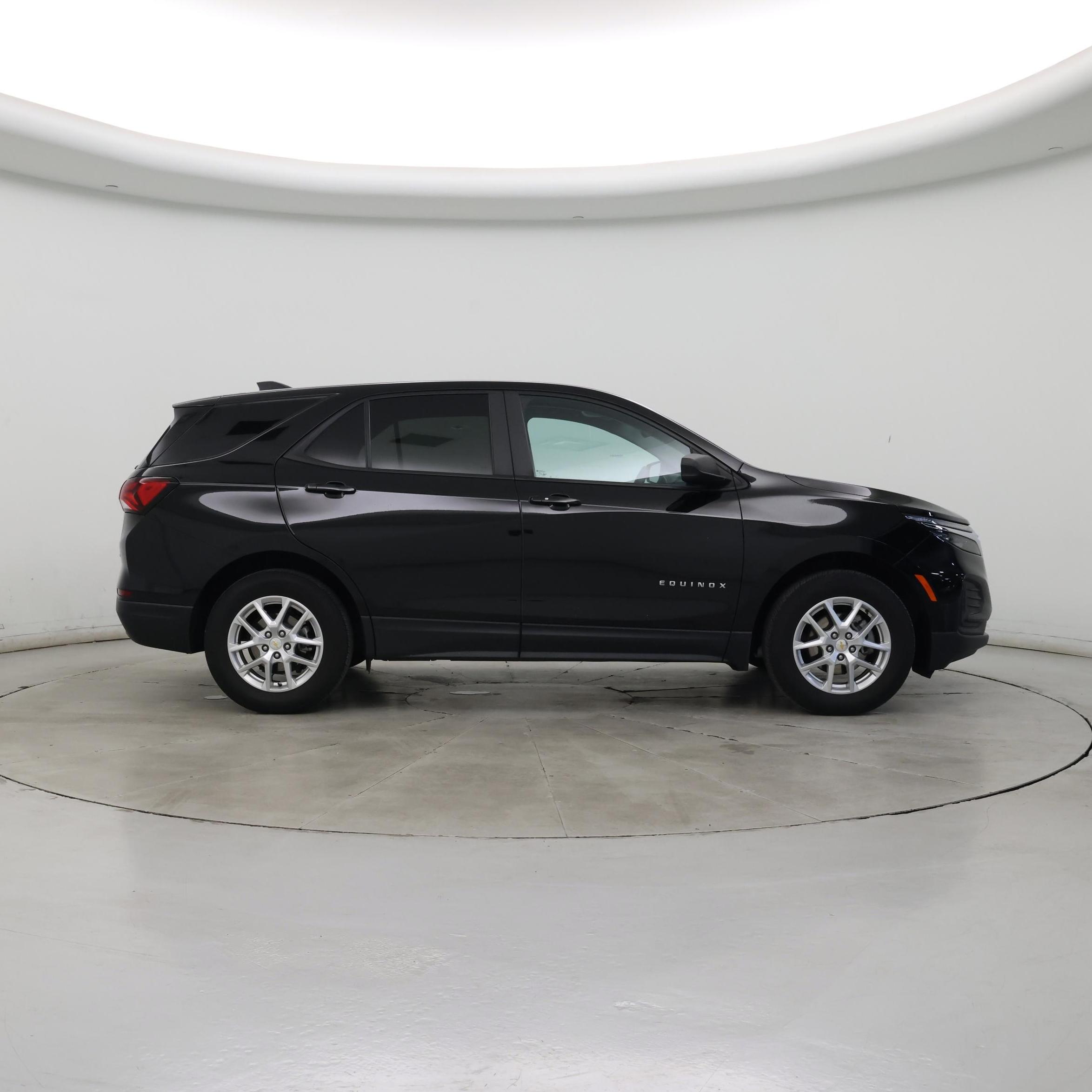 Thumbnail: 2022 Chevrolet Equinox - 7