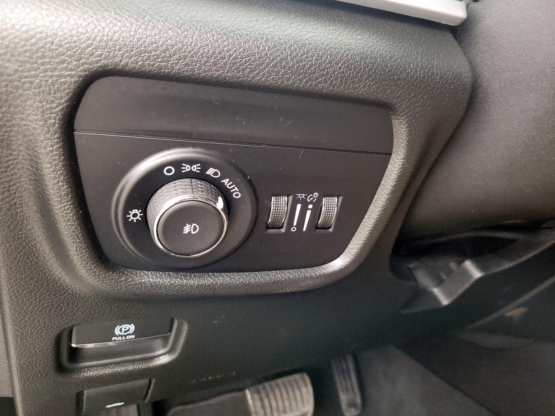 Thumbnail: 2023 Jeep Grand Cherokee - 13