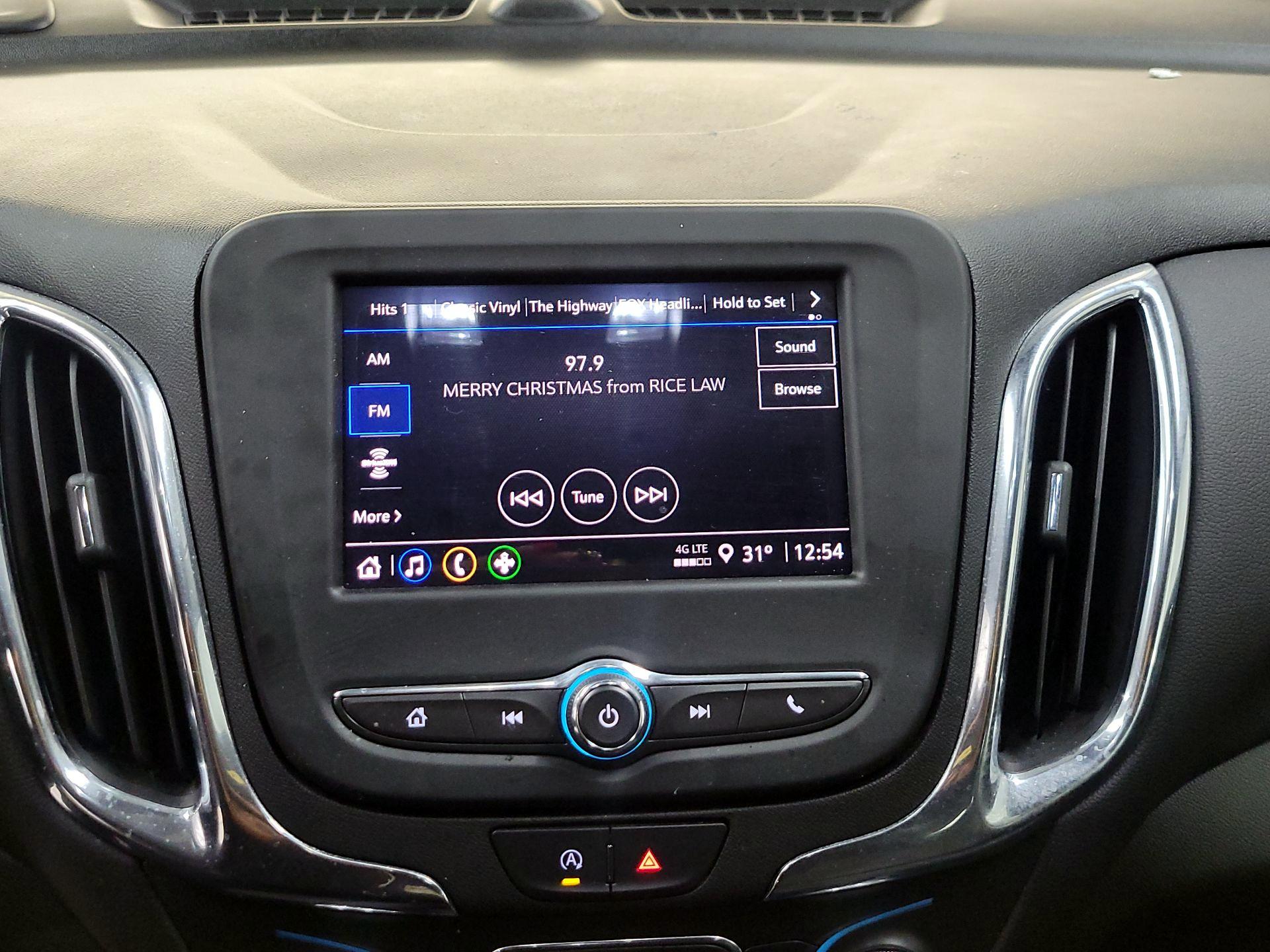 Thumbnail: 2022 Chevrolet Equinox - 15