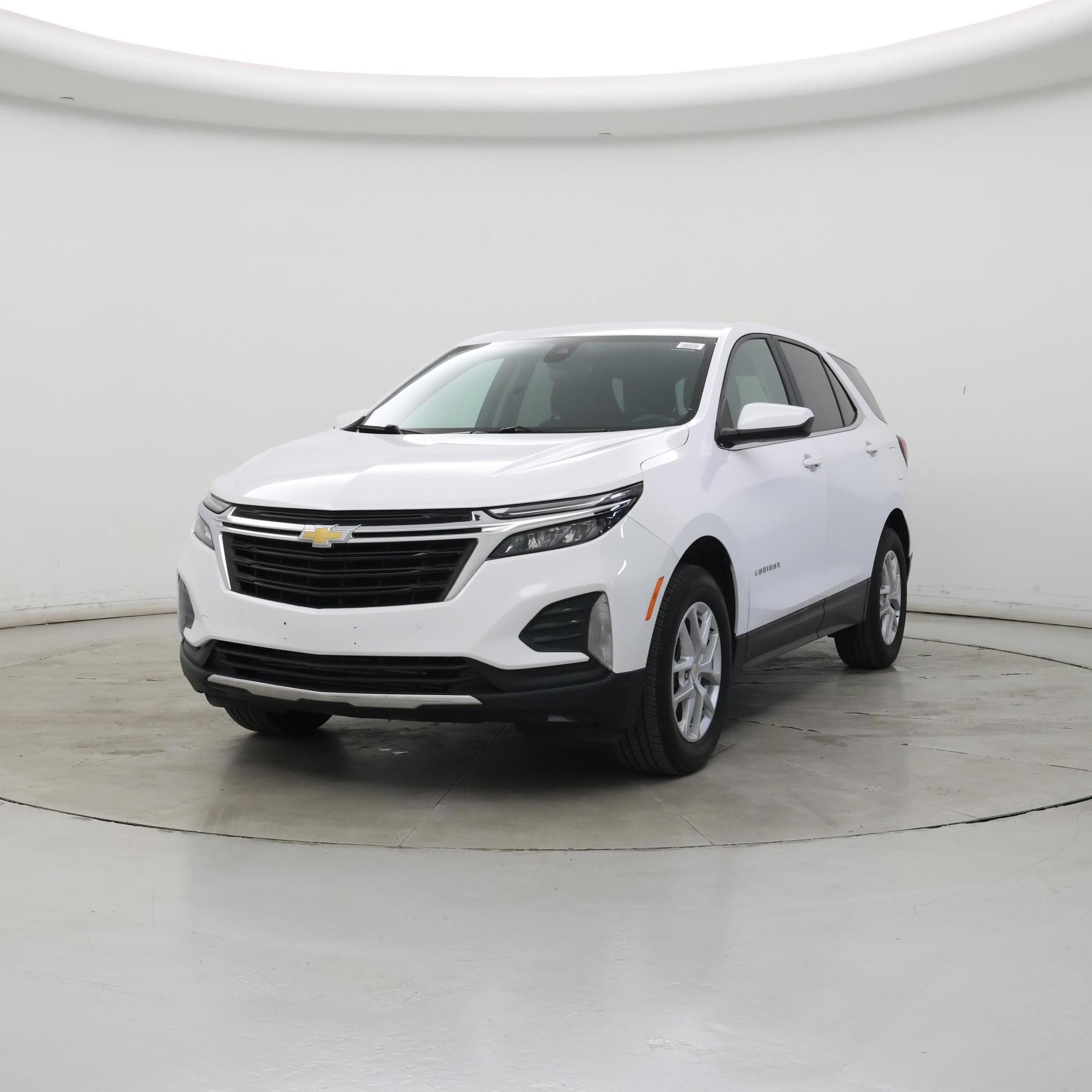 Thumbnail: 2022 Chevrolet Equinox - 4