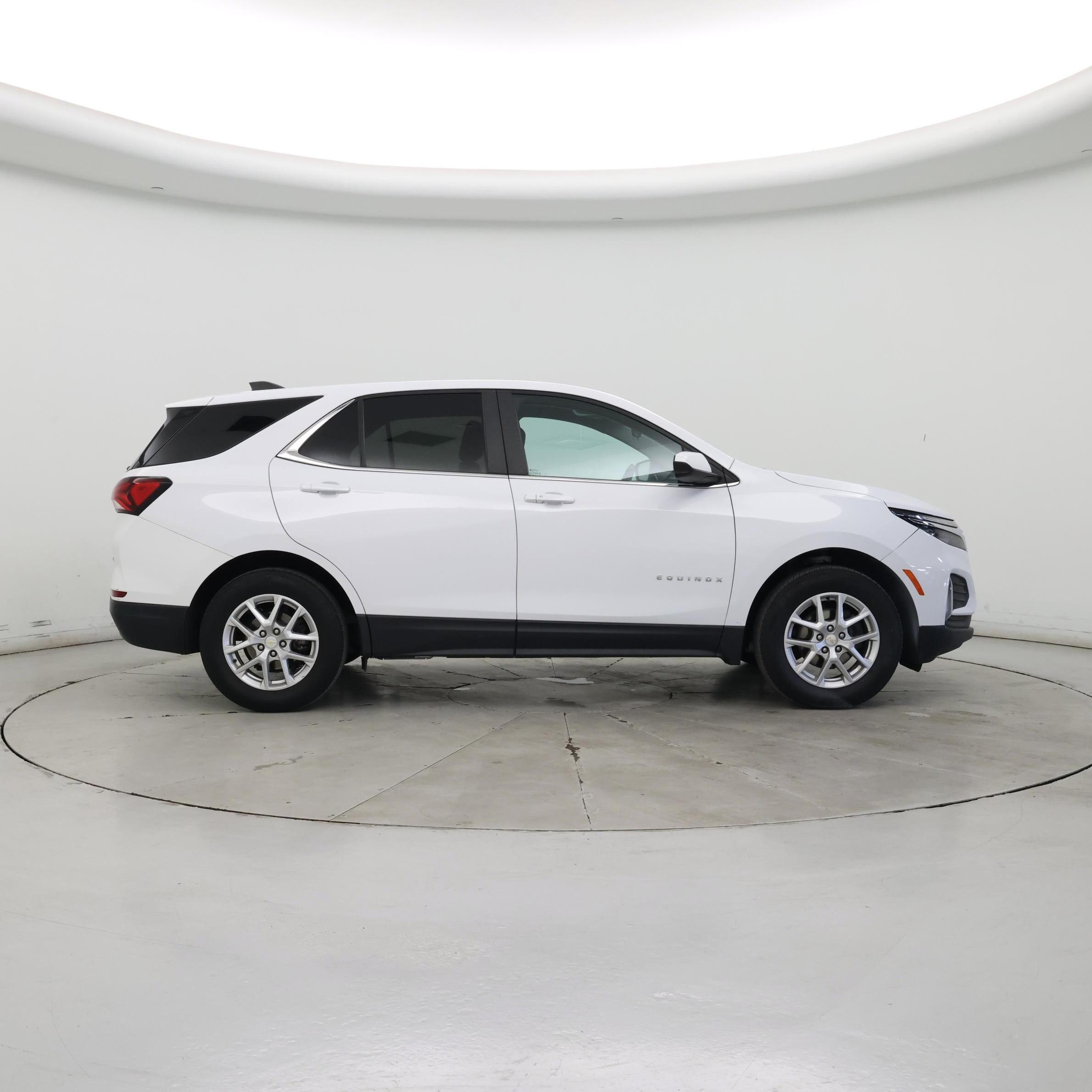 Thumbnail: 2022 Chevrolet Equinox - 7