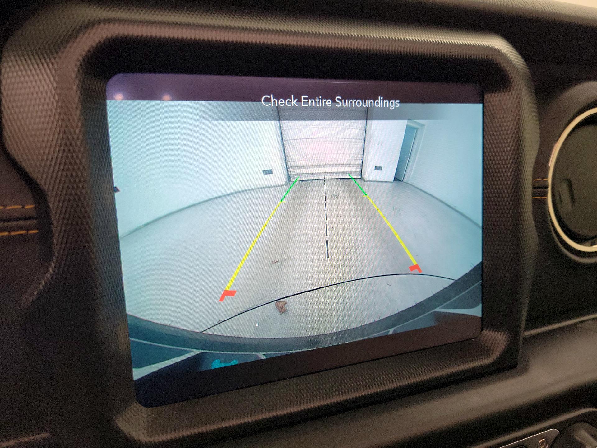 Thumbnail: 2022 Jeep Wrangler - 15