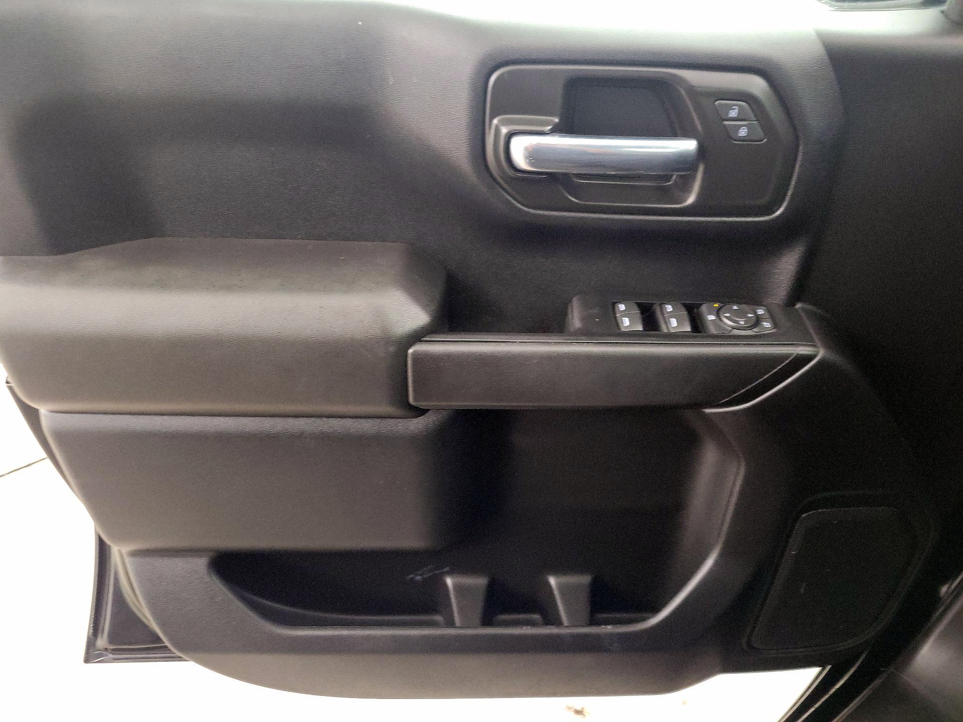 Thumbnail: 2022 Chevrolet Silverado 1500 - 12