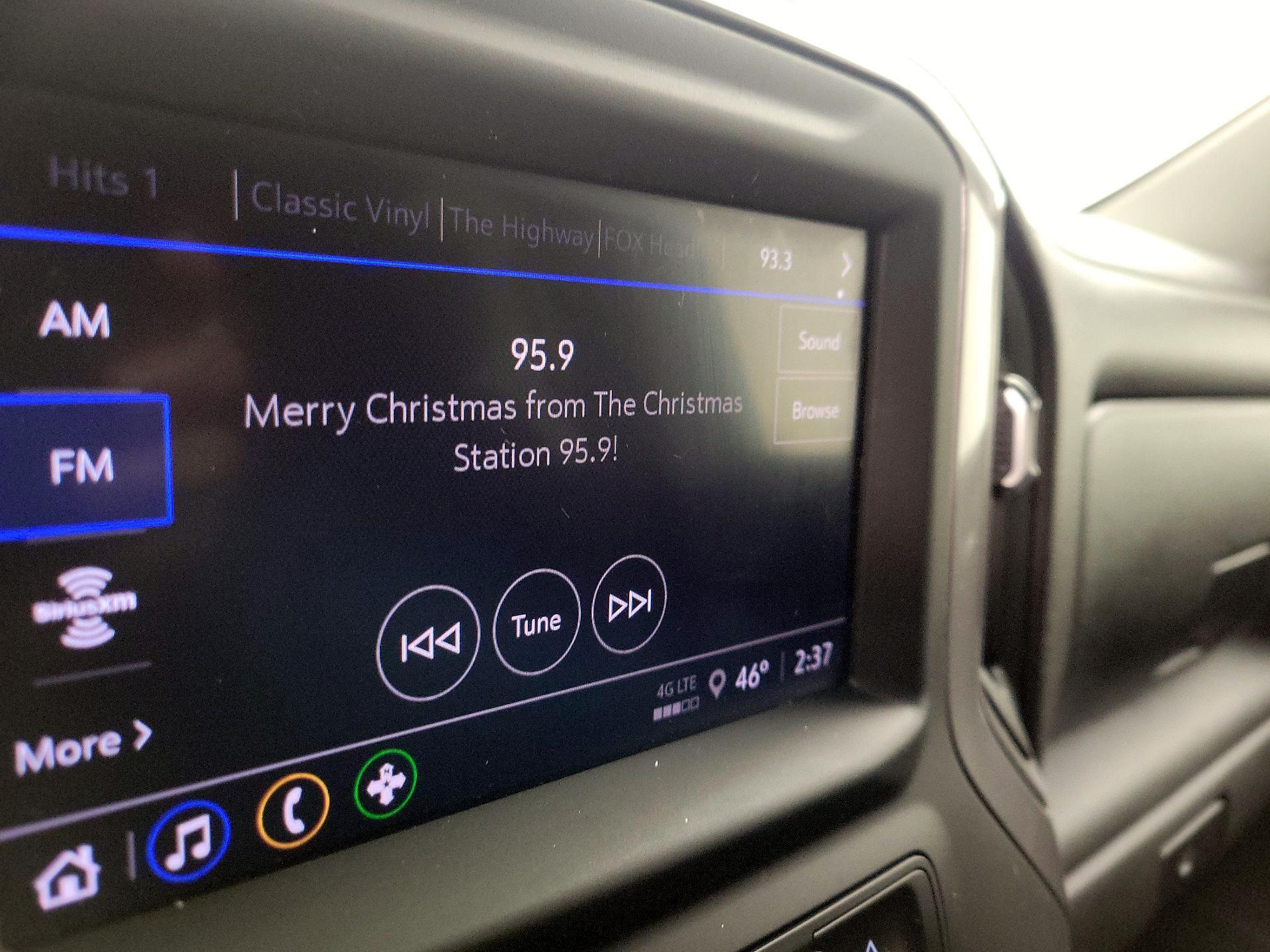 Thumbnail: 2022 Chevrolet Silverado 1500 - 15