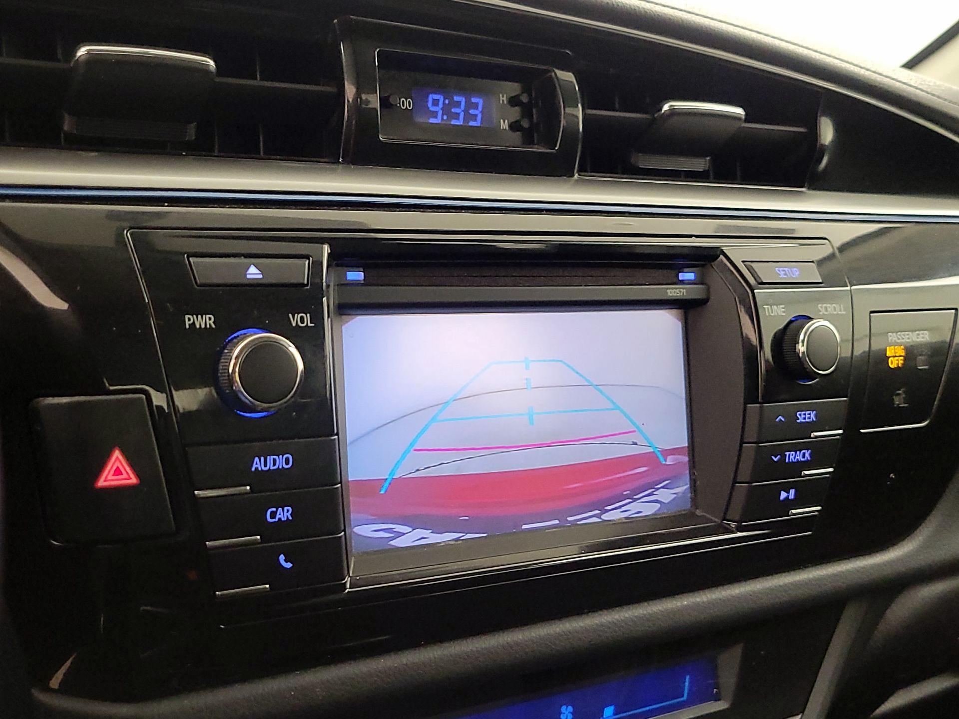 Thumbnail: 2016 Toyota Corolla - 14