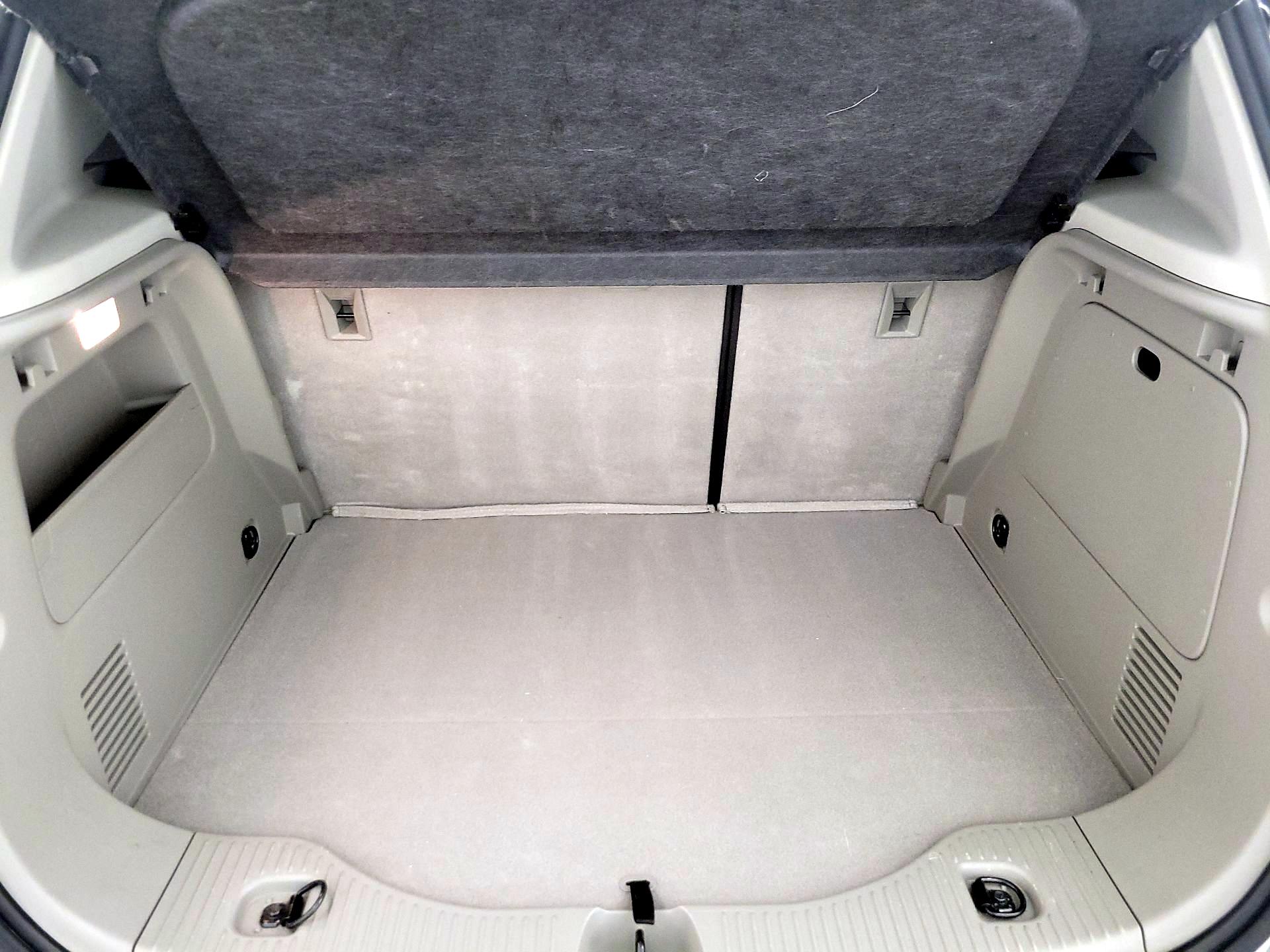 Thumbnail: 2016 Buick Encore - 19