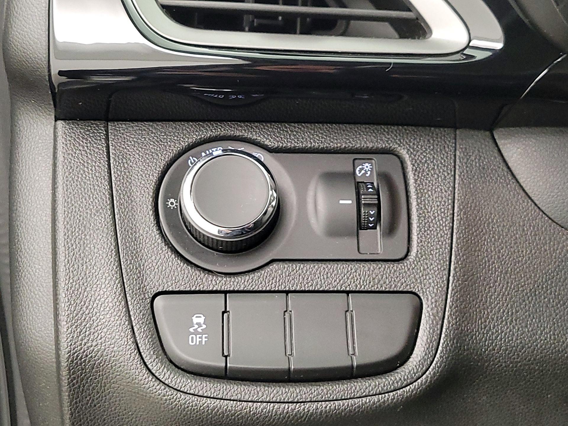 Thumbnail: 2019 Chevrolet Spark - 13