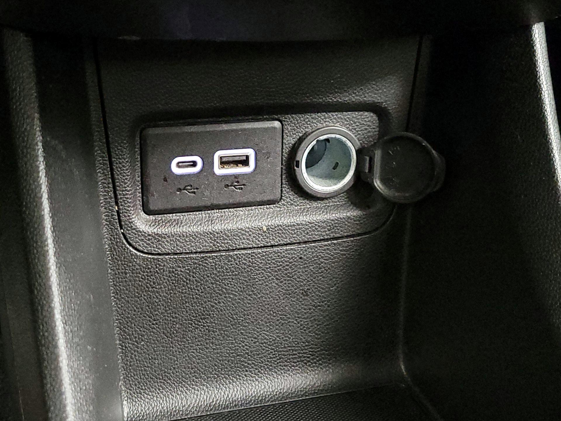 Thumbnail: 2019 Chevrolet Spark - 18