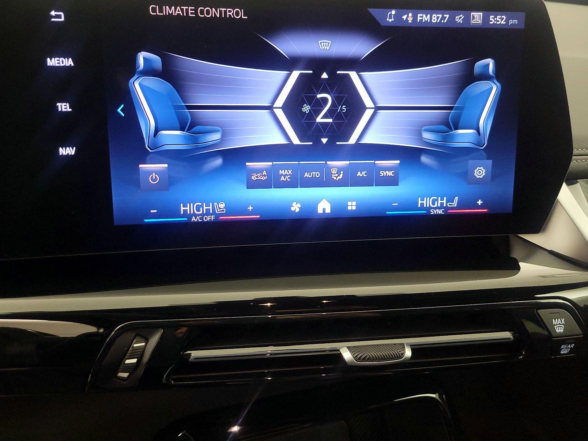 Thumbnail: 2026 BMW X1 - 16