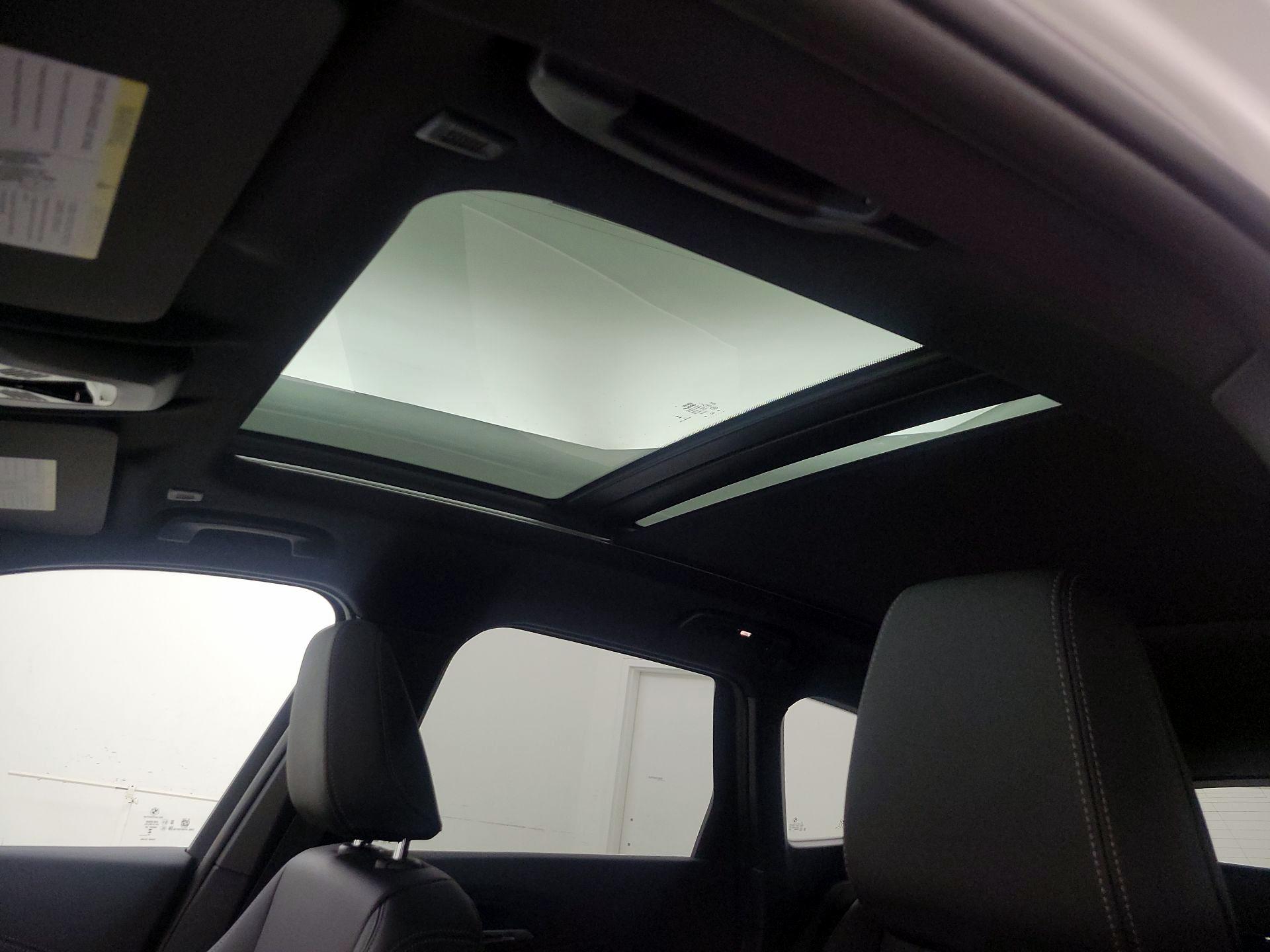 Thumbnail: 2026 BMW X1 - 19