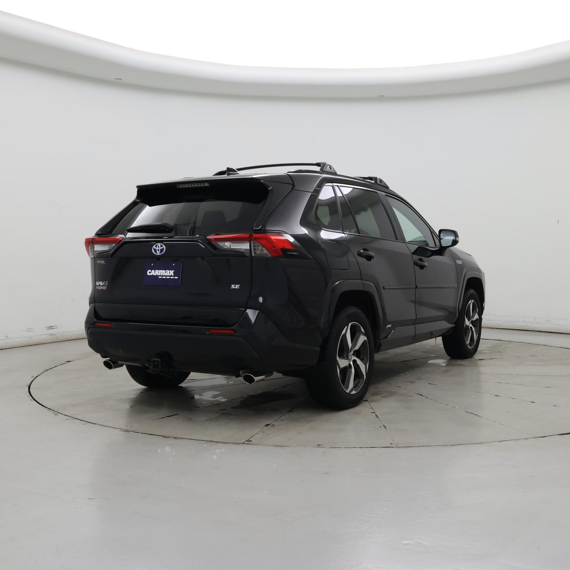 Thumbnail: 2021 Toyota RAV4 - 8