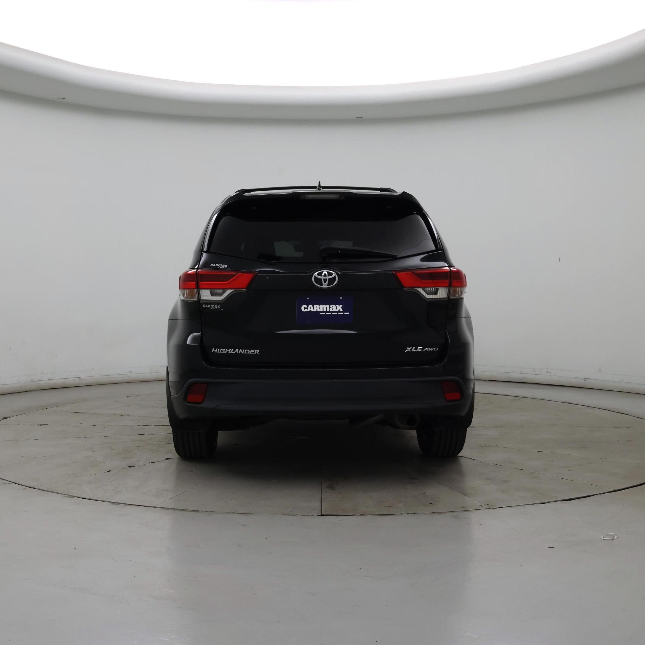 Thumbnail: 2017 Toyota Highlander - 6