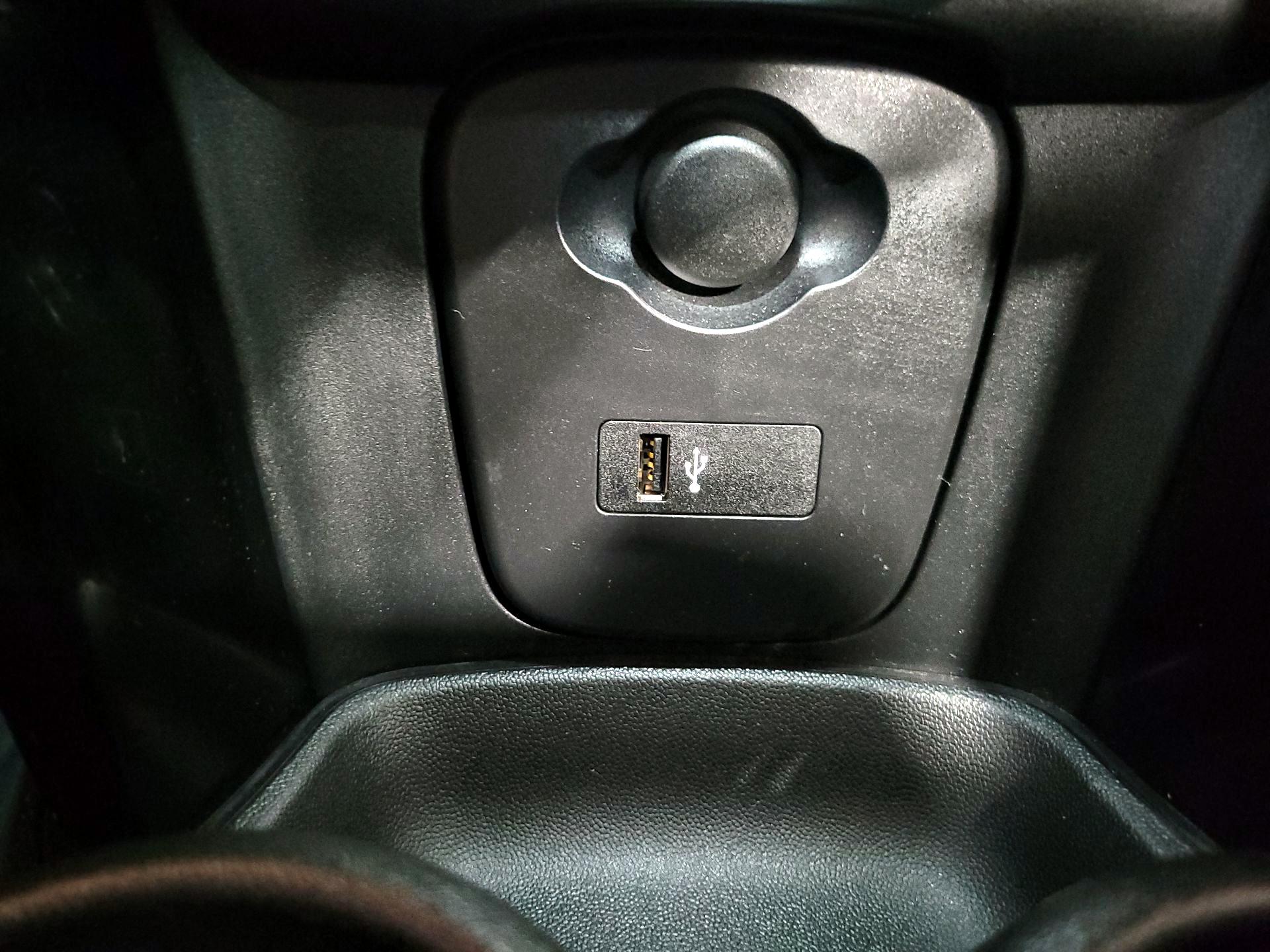 Thumbnail: 2023 MINI Cooper Hardtop - 19