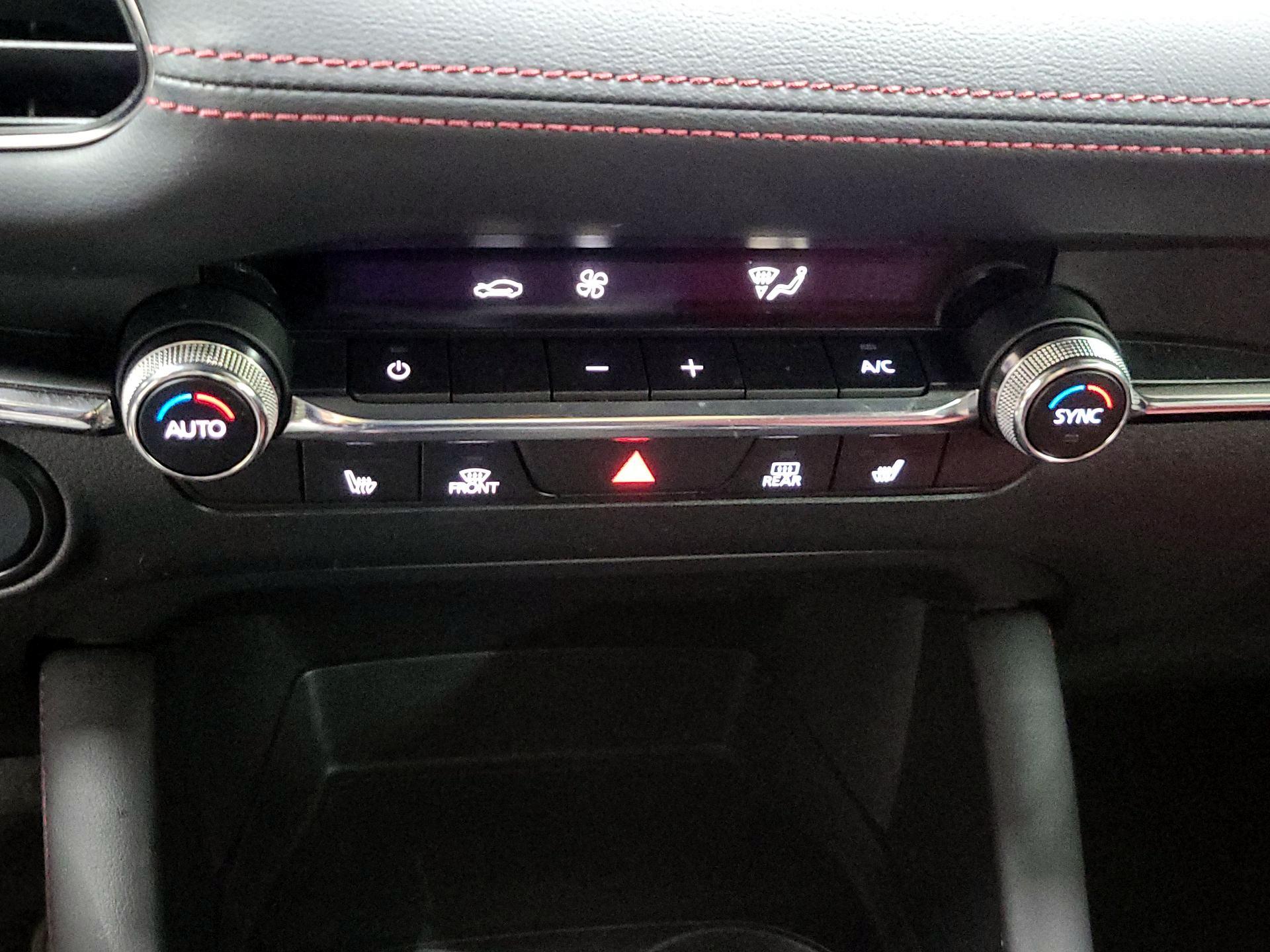 Thumbnail: 2023 Mazda Mazda3 - 16