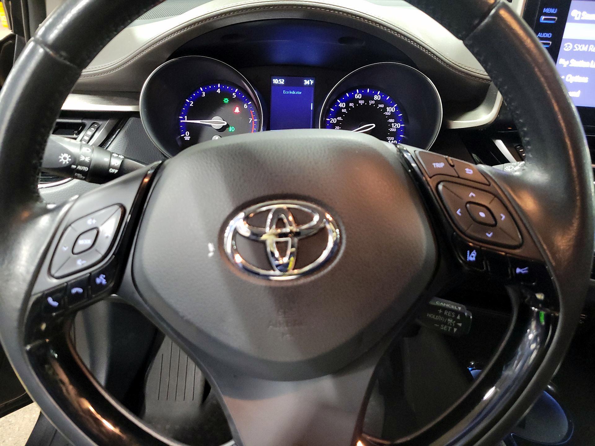 Thumbnail: 2021 Toyota C-HR - 10