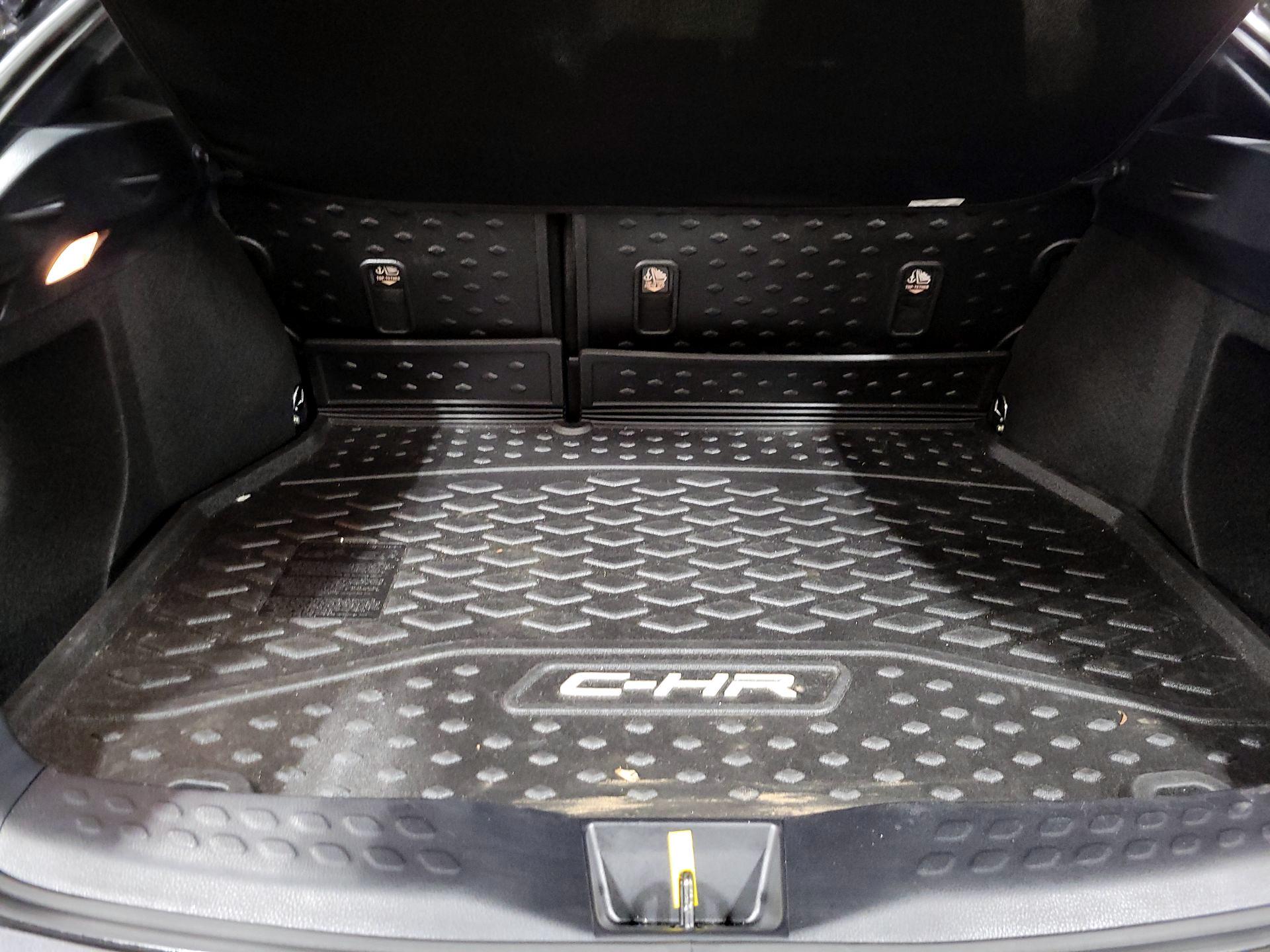 Thumbnail: 2021 Toyota C-HR - 19