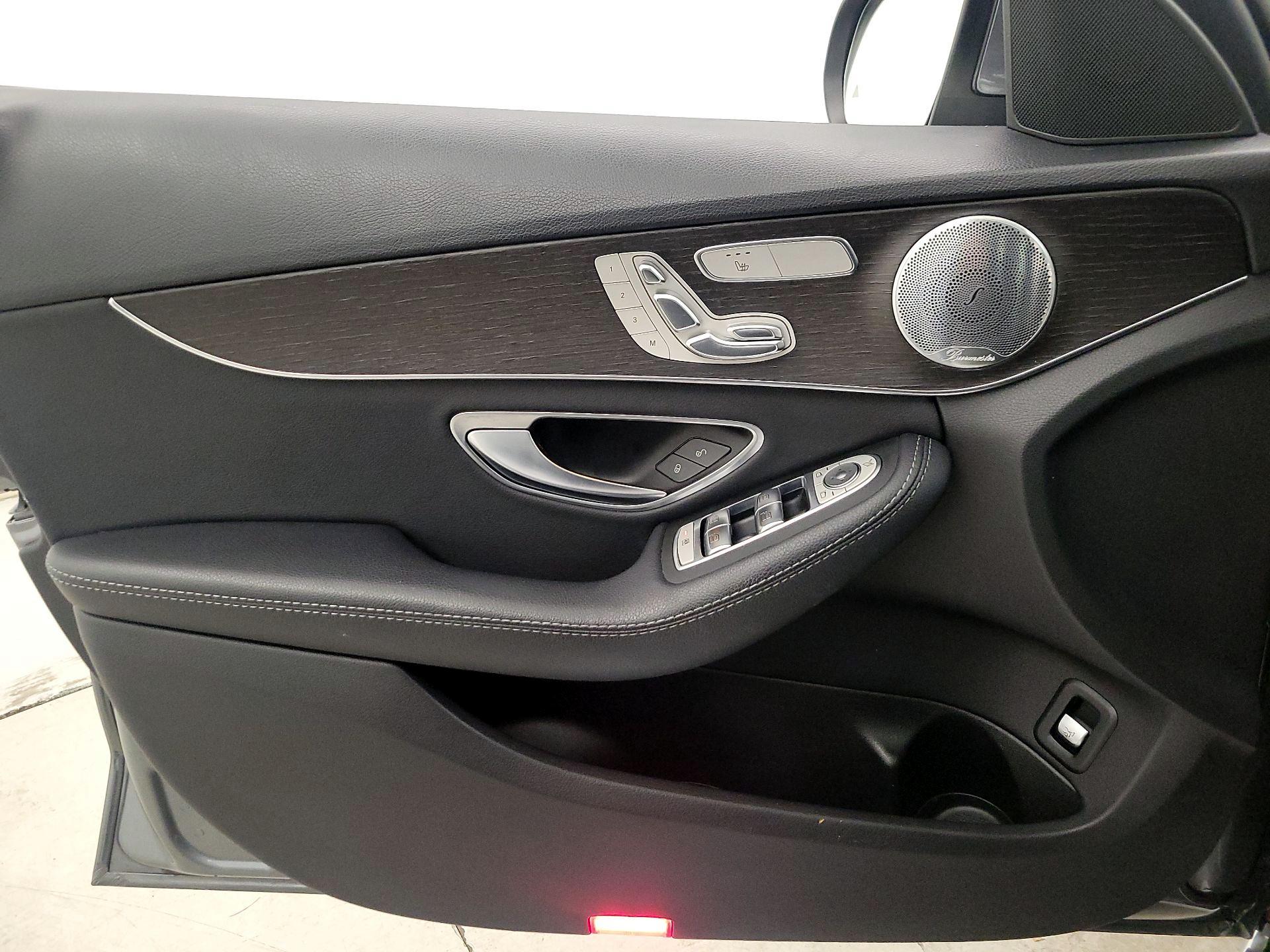 Thumbnail: 2019 Mercedes-Benz C-Class - 12