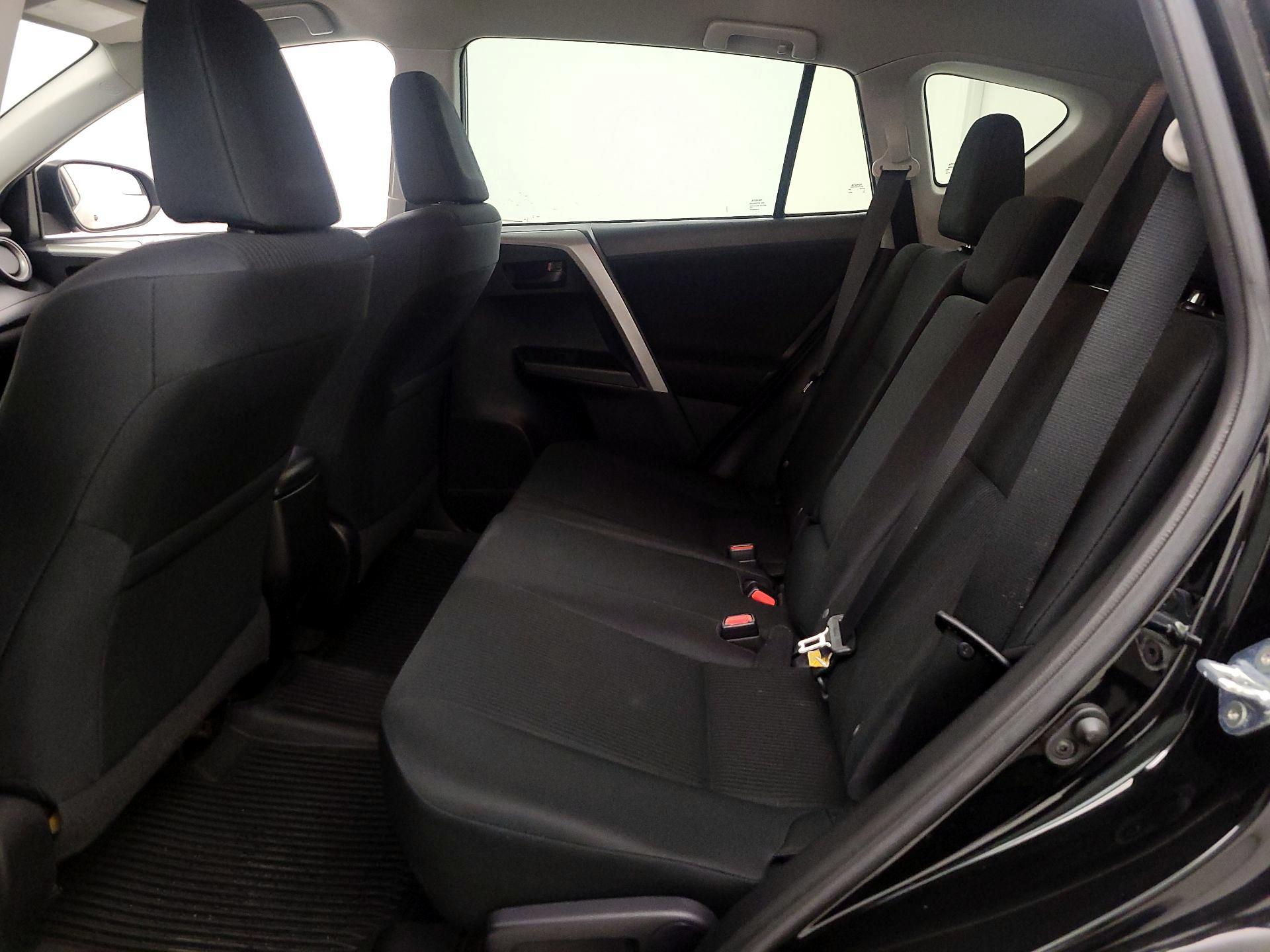 Thumbnail: 2017 Toyota RAV4 - 19